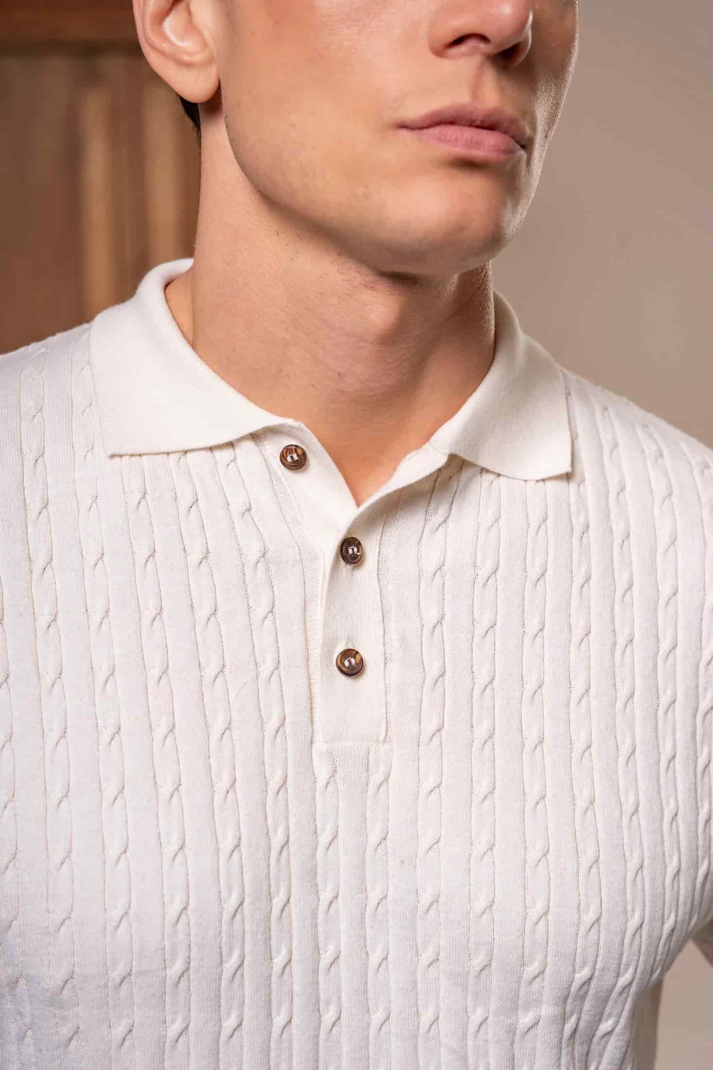 Camiseta polo trenzada tejida Hombre Hueso - miniatura 7