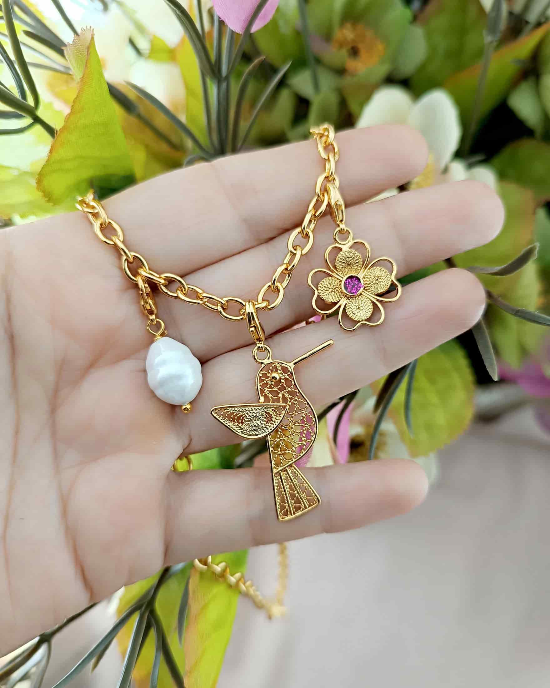Cadena dorado y colgante en filigrana Colibrí y trébol - miniatura 3