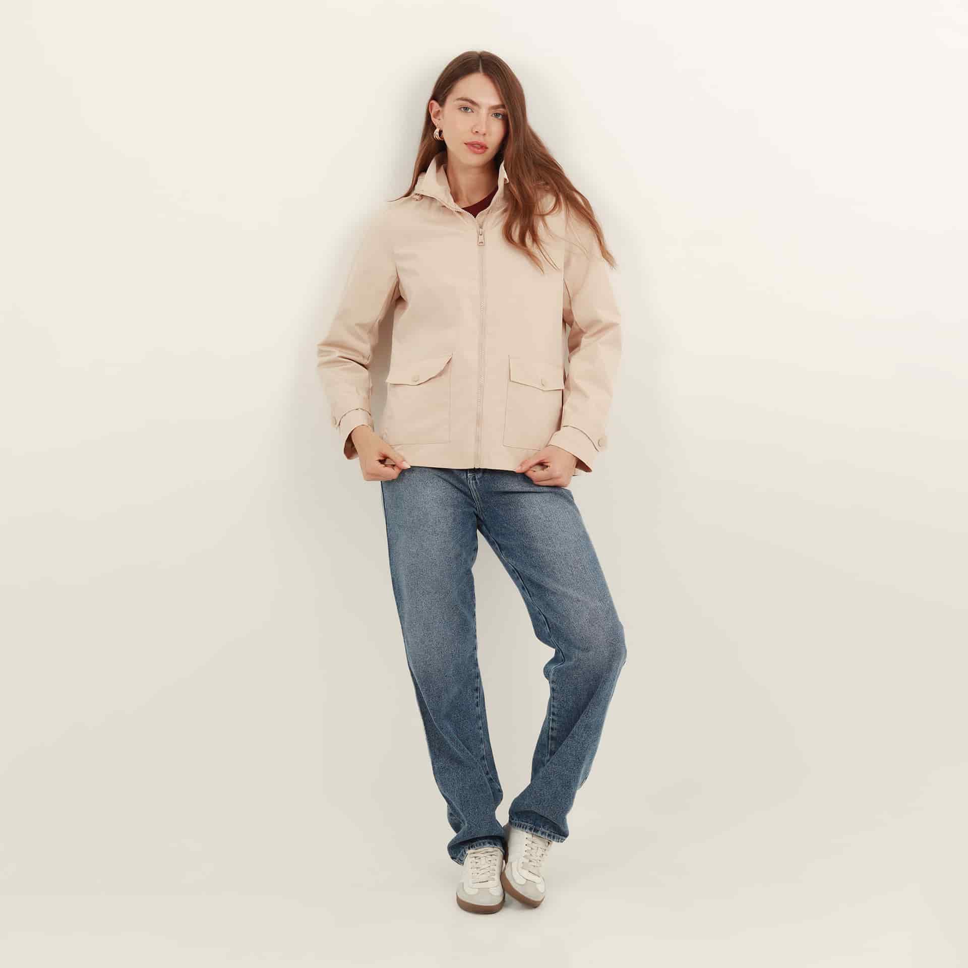Chaqueta Ligera De Diseño Minimalista - miniatura 5
