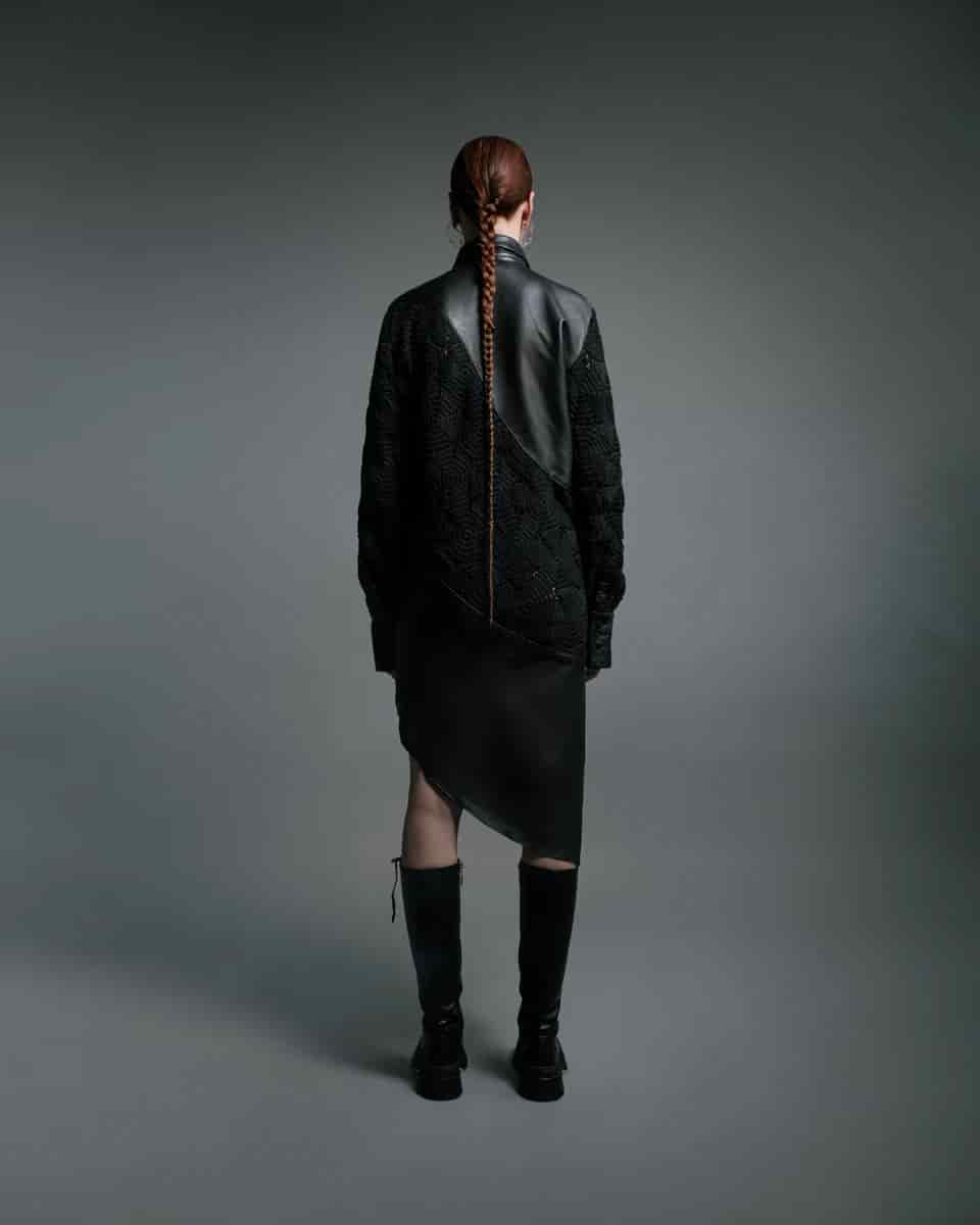 WAVY CROCHET LEATHER SHIRT DRESS - miniatura 5