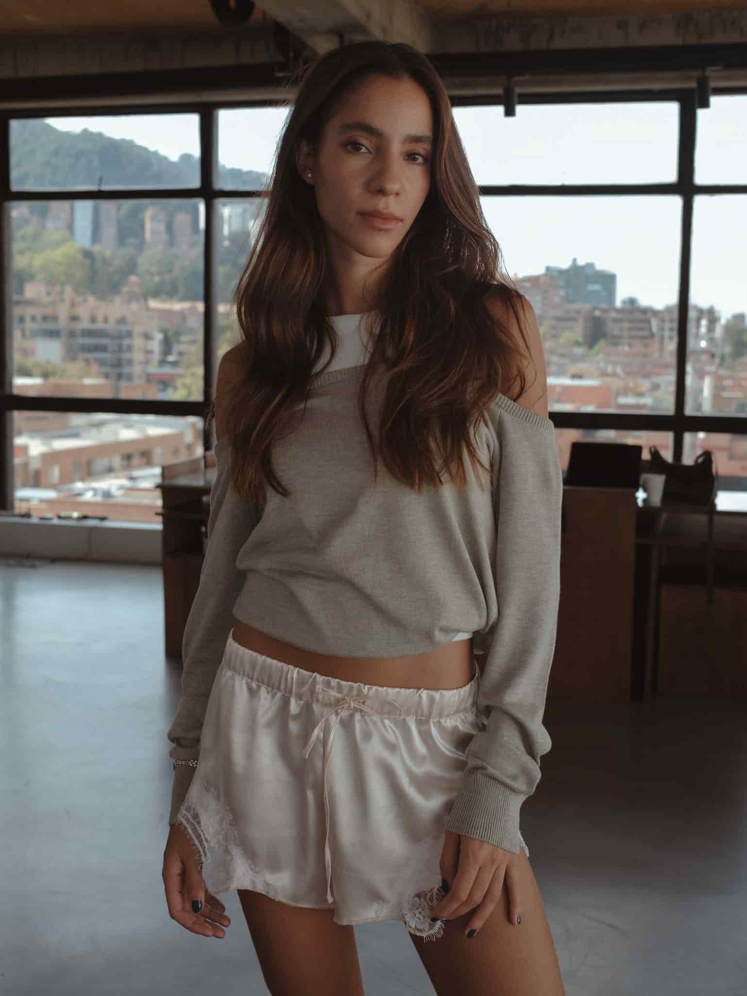 BLONDE MINI SHORT - SOFT WHITE - miniatura 7