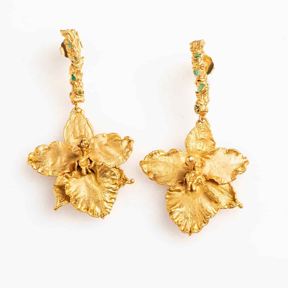 Wilsonara Orchids, Root and Roug Emerald Earrings - miniatura 1