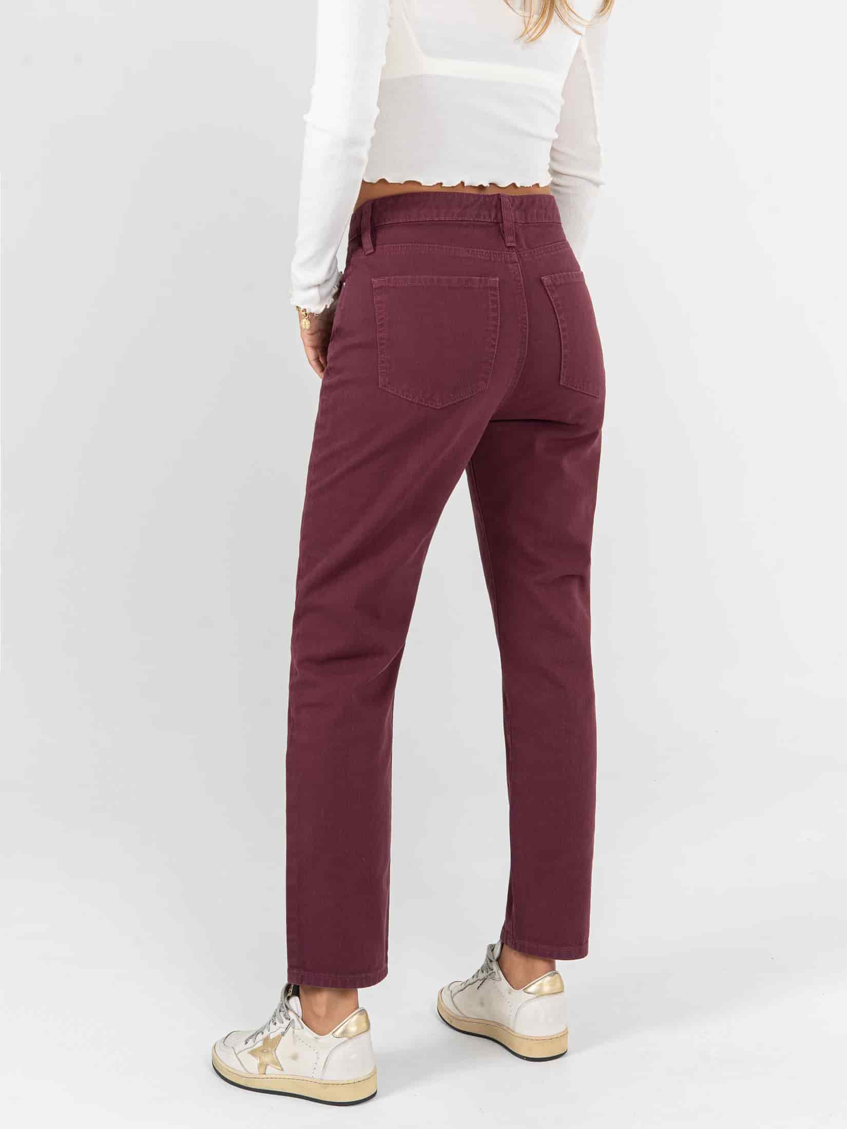 Ref: 0620201 Pantalón mom fit stretch, tiro alto, tono vino tinto. - miniatura 2