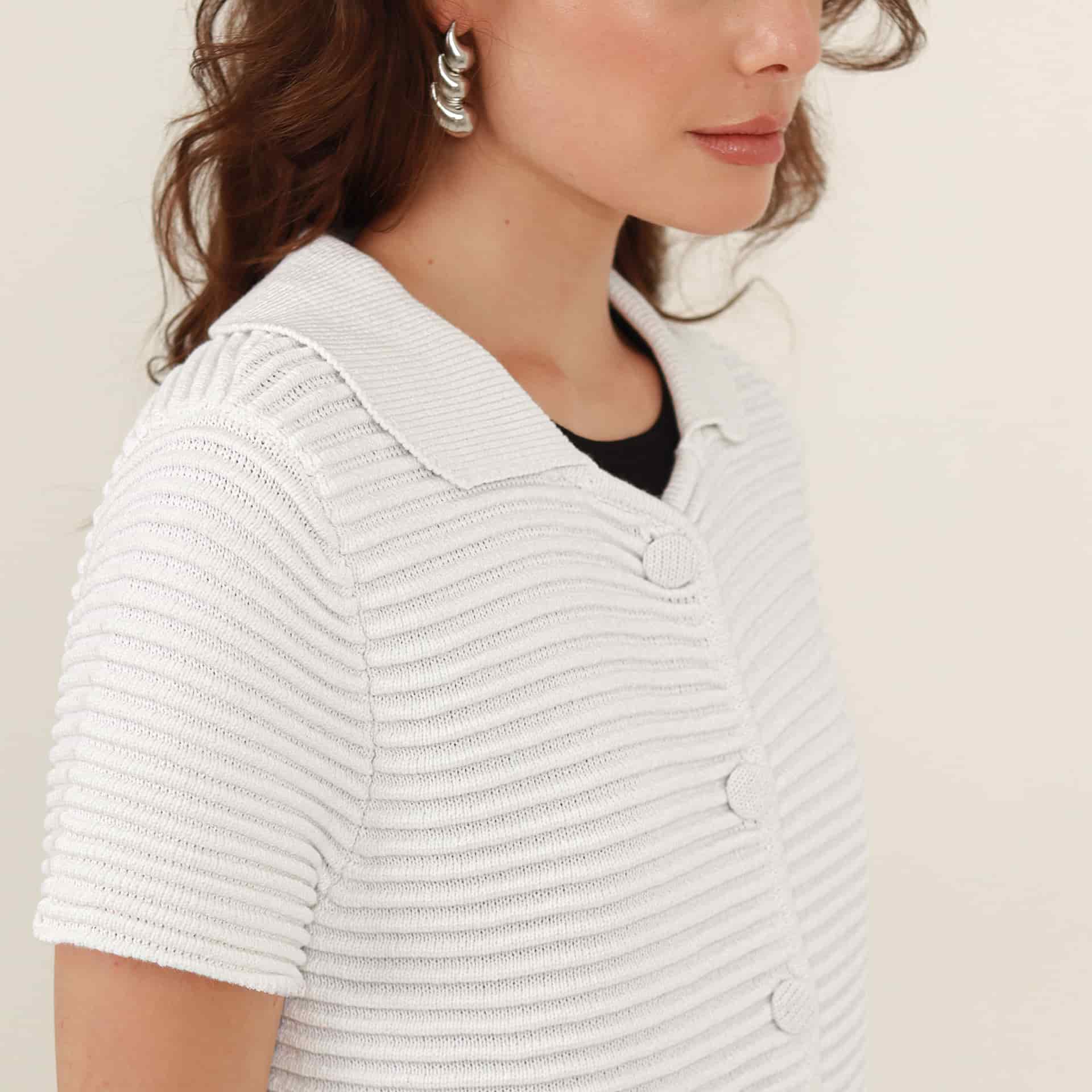 Sweater cárdigan  cuello camisero manga corta rayas en relieve - miniatura 4