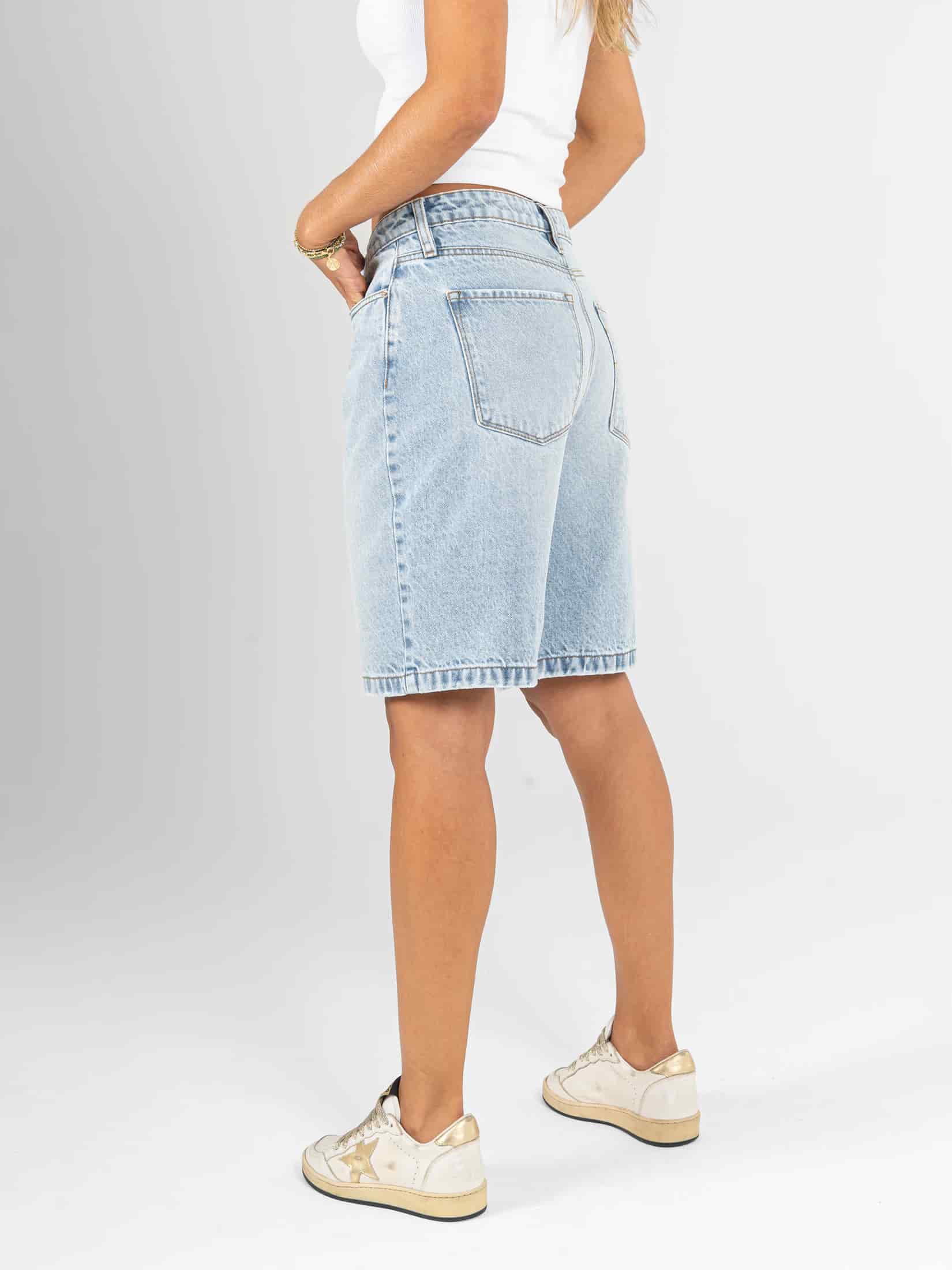 Ref: 066520 Bermuda en denim rígido, tiro alto, tono azul claro - miniatura 4