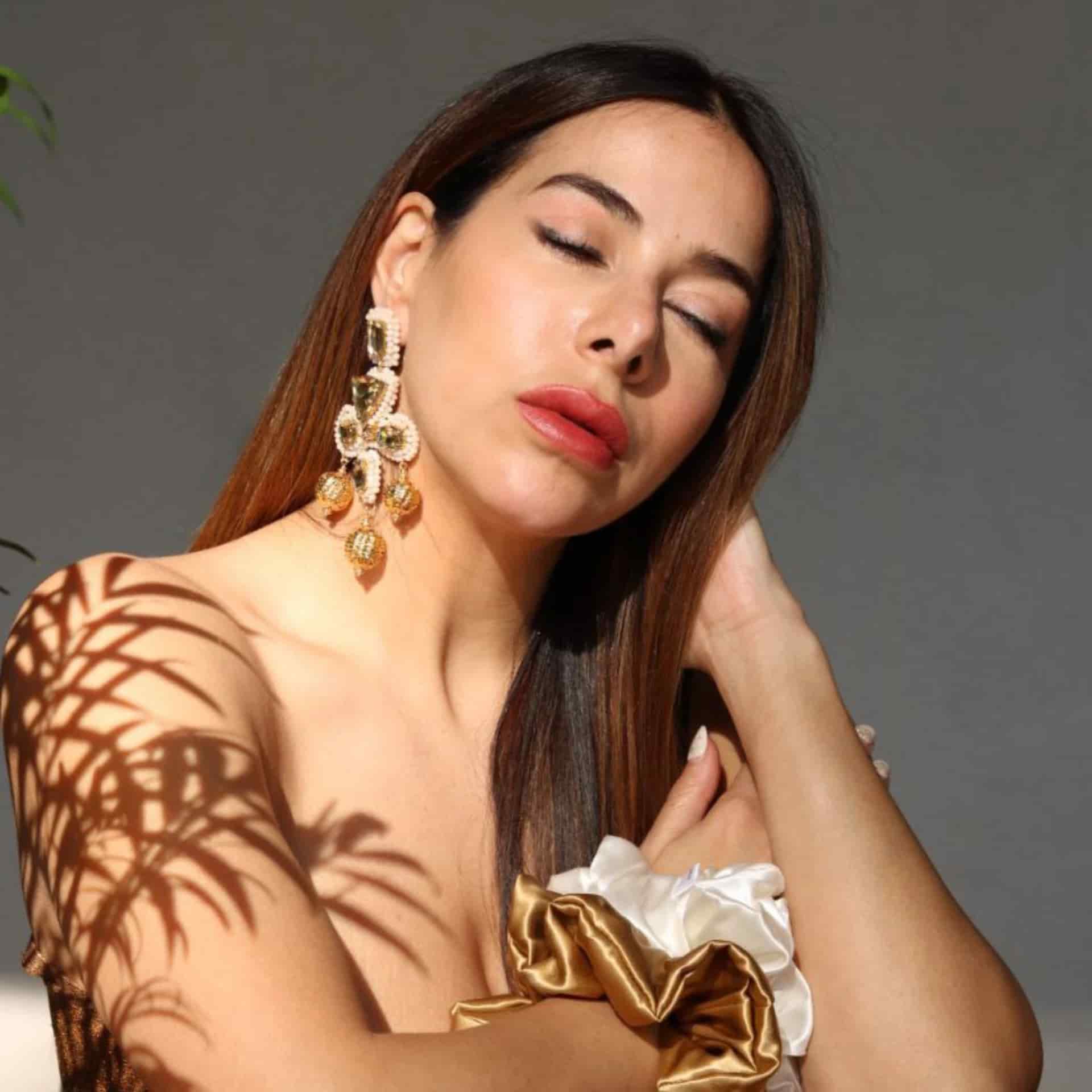 Golden Grace Earrings - miniatura 3