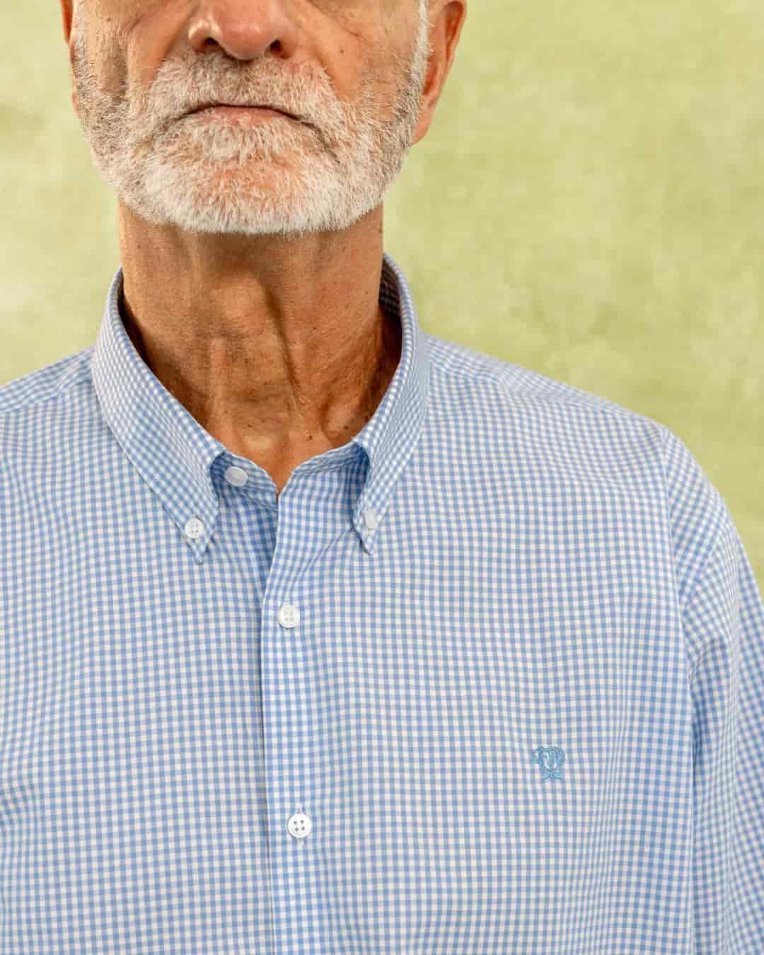 Camisa Antimanchas Popelina Cuadros Azul Claro Logo Combinado - miniatura 8