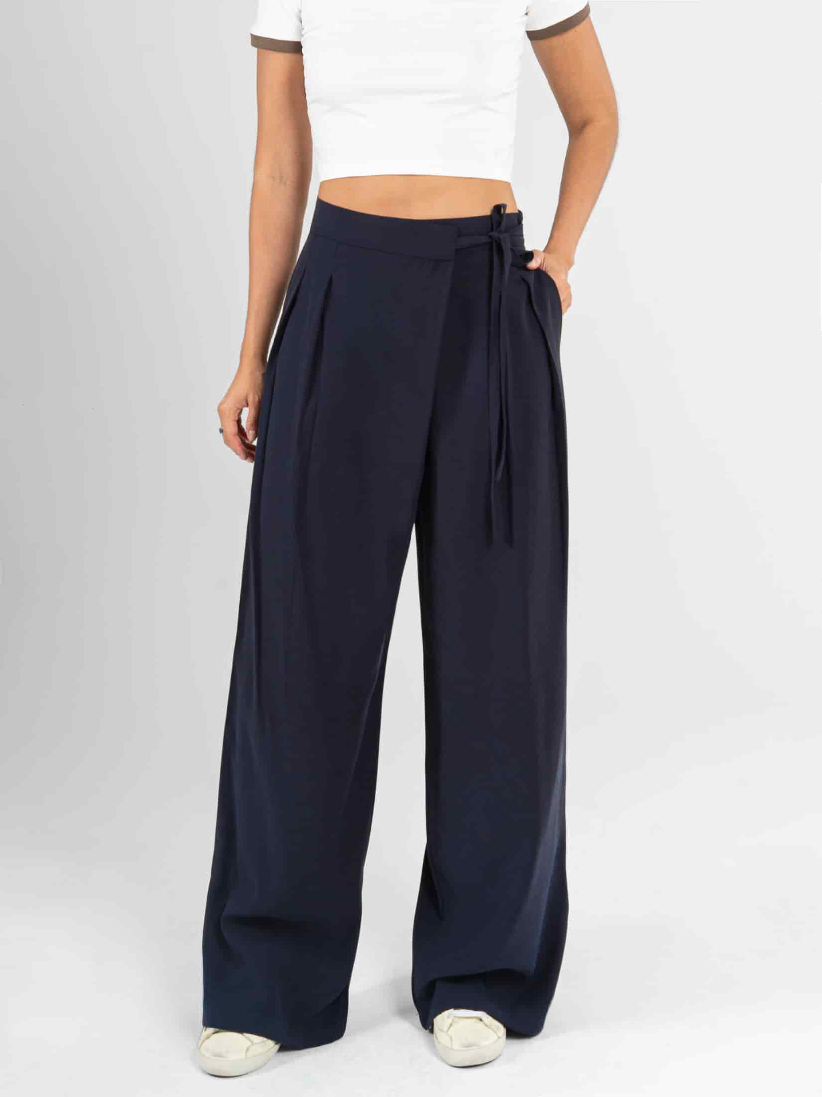 Ref: 0620576 Pantalón palazzo, tejido plano liviano, detalle delantero, tono azul oscuro - miniatura 1