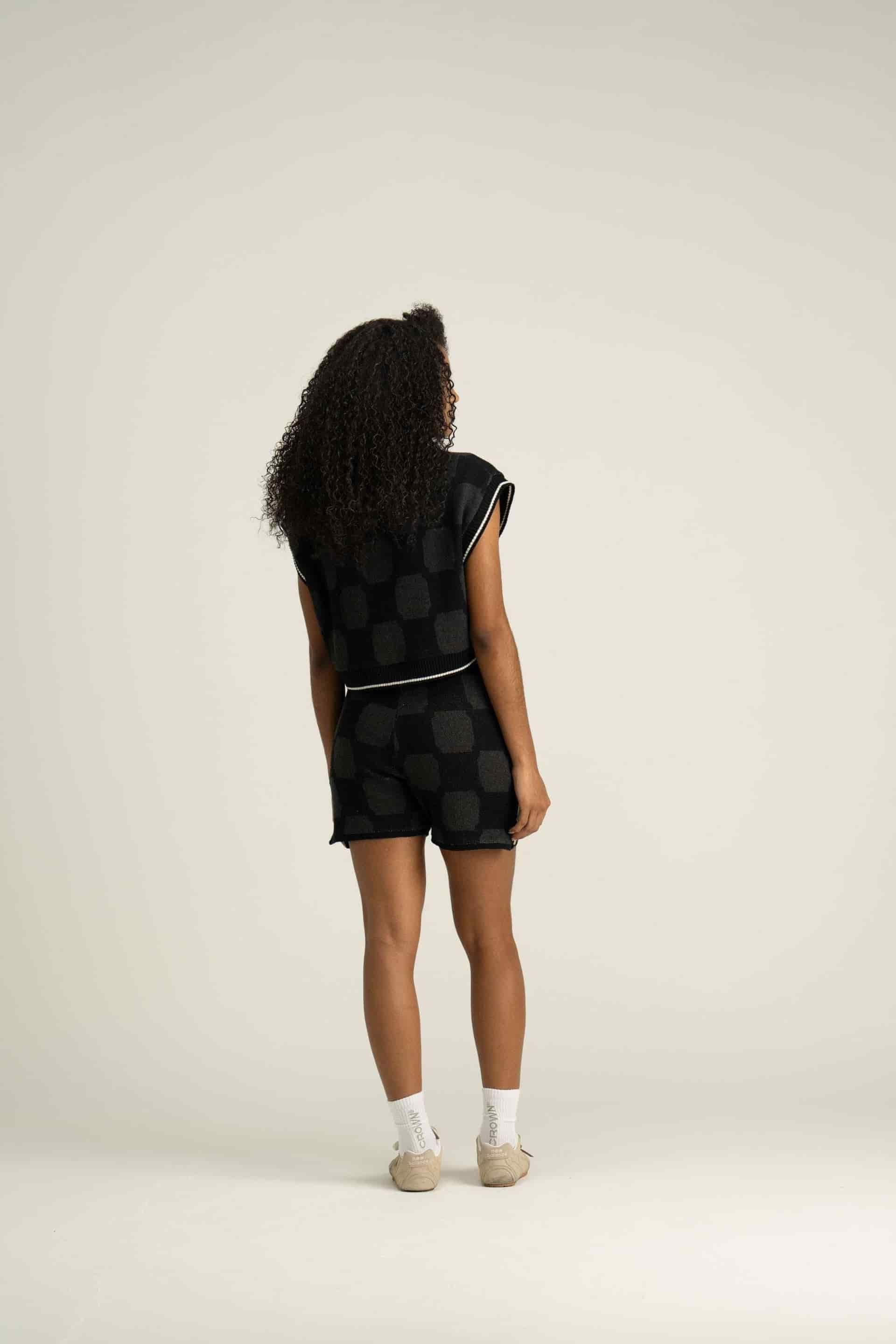 DARA VEST - miniatura 6