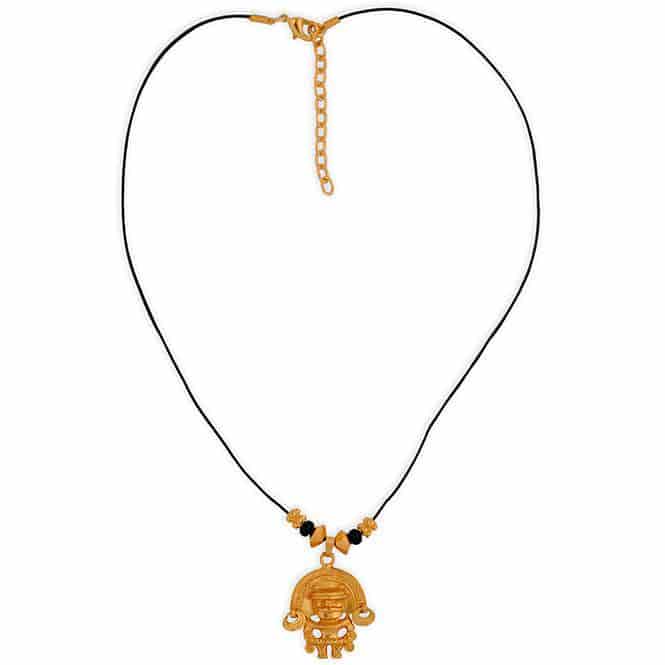 Collar Cuero Negro, Piedra Coralina Negra y Dije Mediano Zoomorfo con Aretes Tairona - miniatura 1