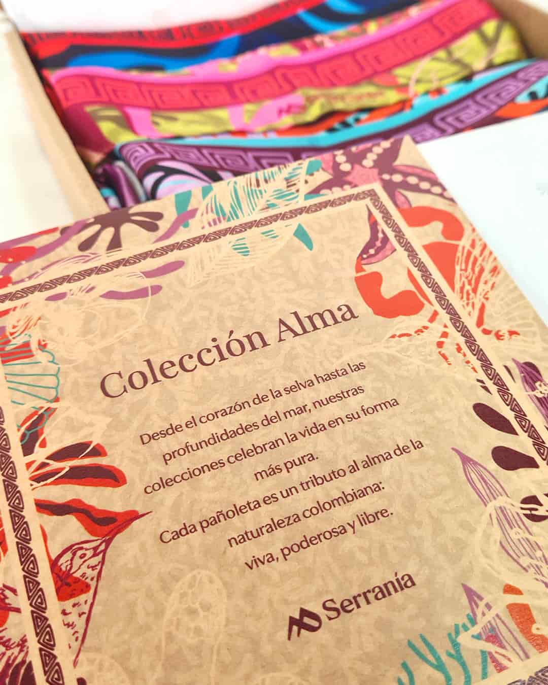 Pack de 2 Pañoletas Mediana (70x70cm) / Guacamaya + Mariposa - miniatura 9