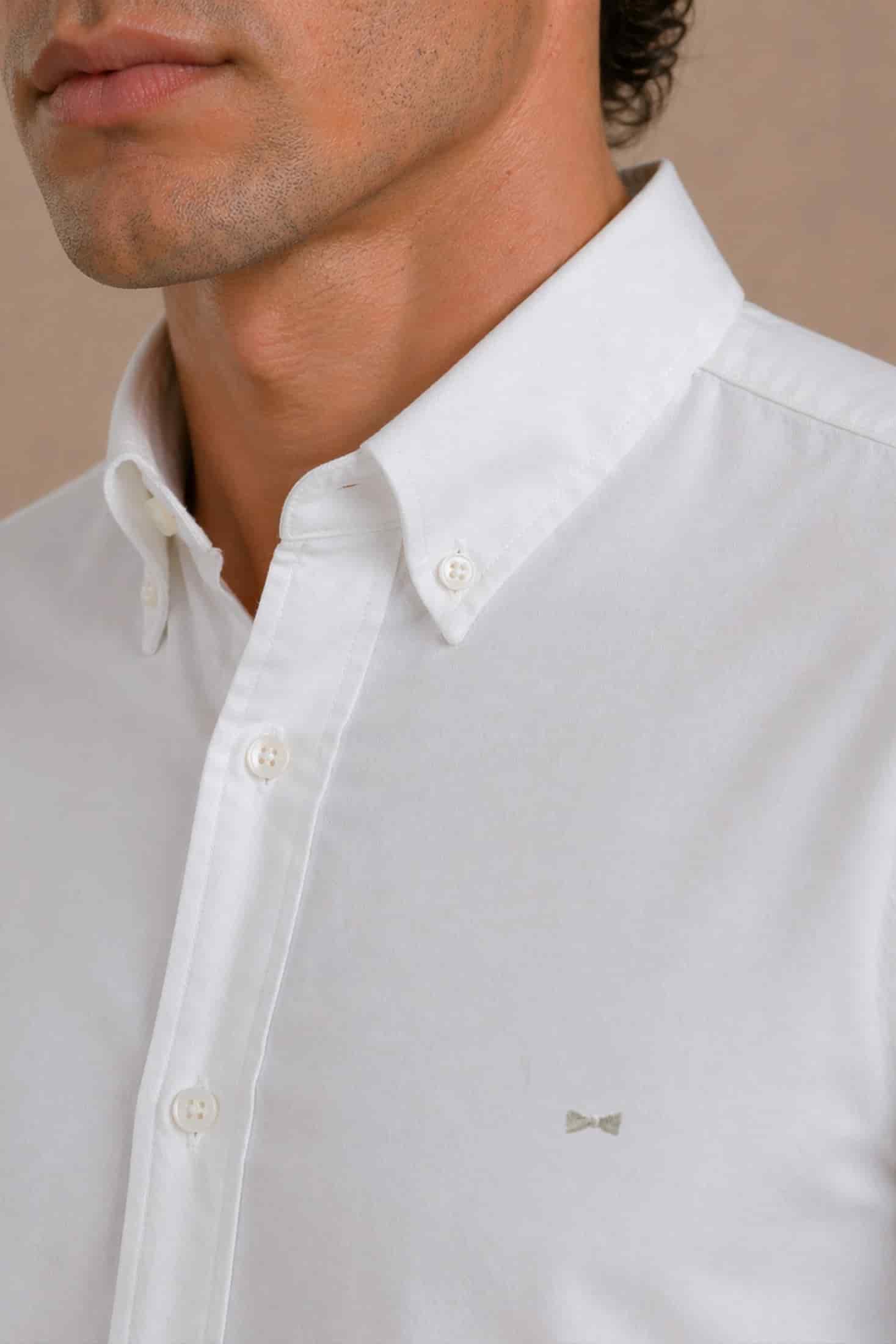 Camisa Antimanchas Popelina Blanca Logo Gris Claro - Talla Regular - miniatura 3