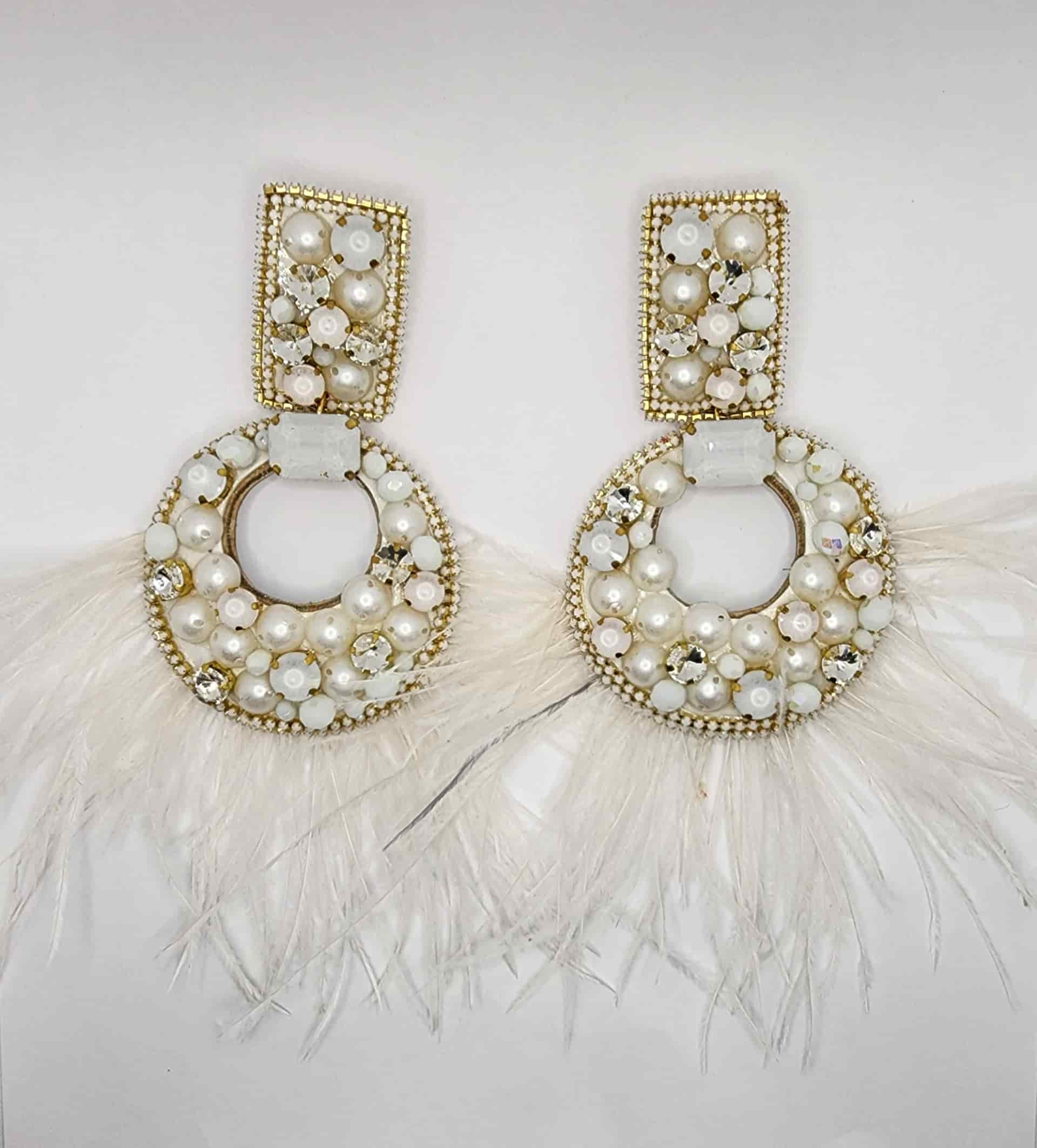 White Moon Feather Earrings - miniatura 1