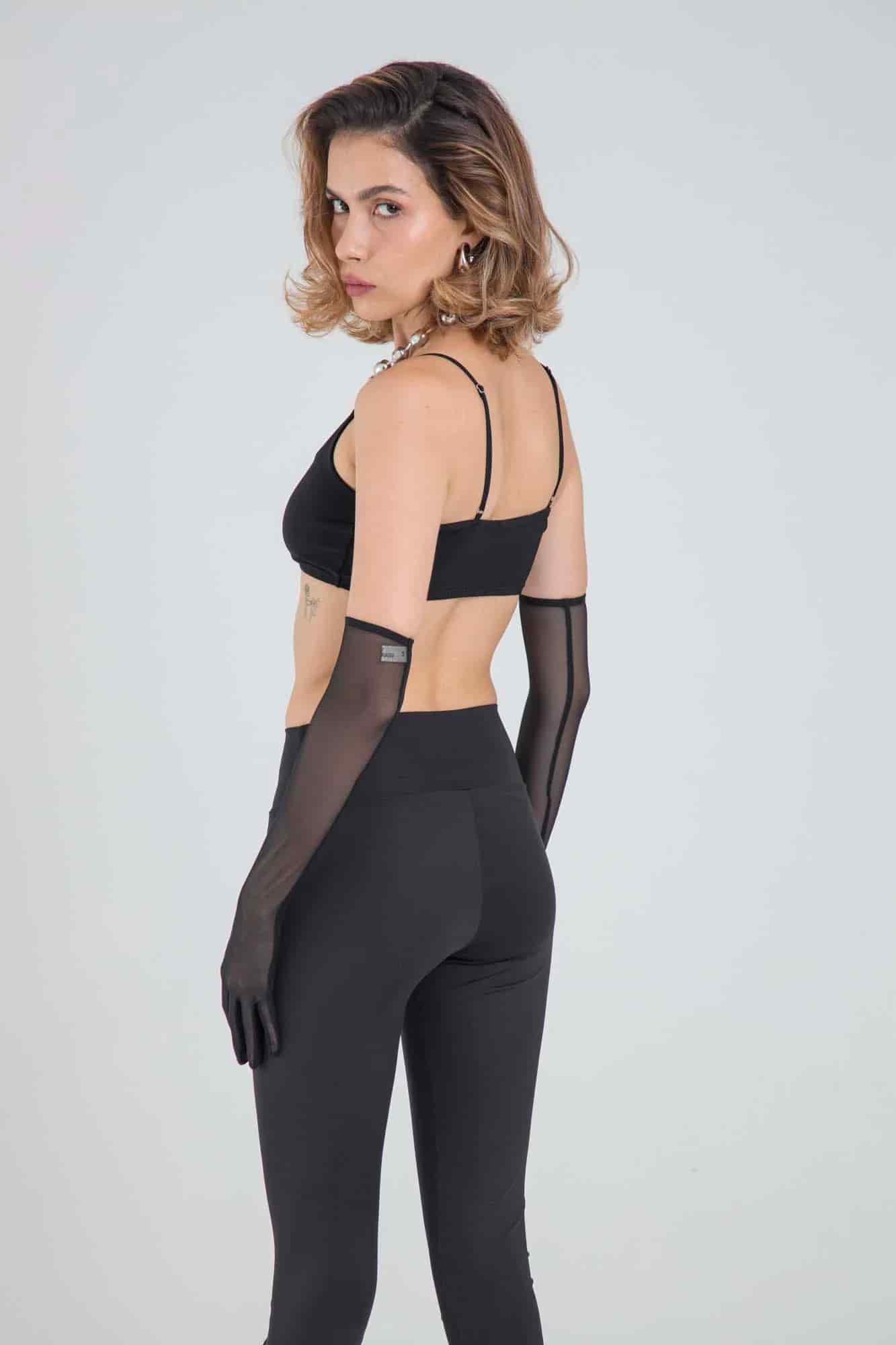 ESSENTIAL BLACK DAILY TOP - miniatura 11
