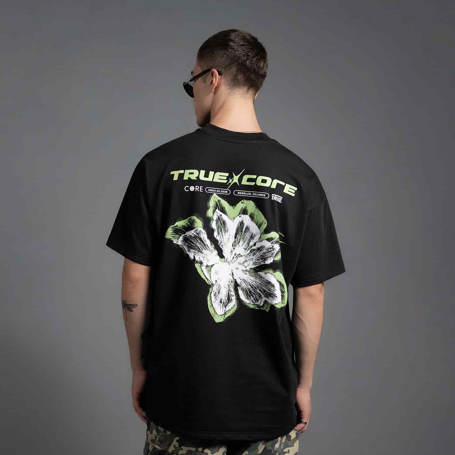 Flower Oversized T-Shirt - Black - miniatura 7