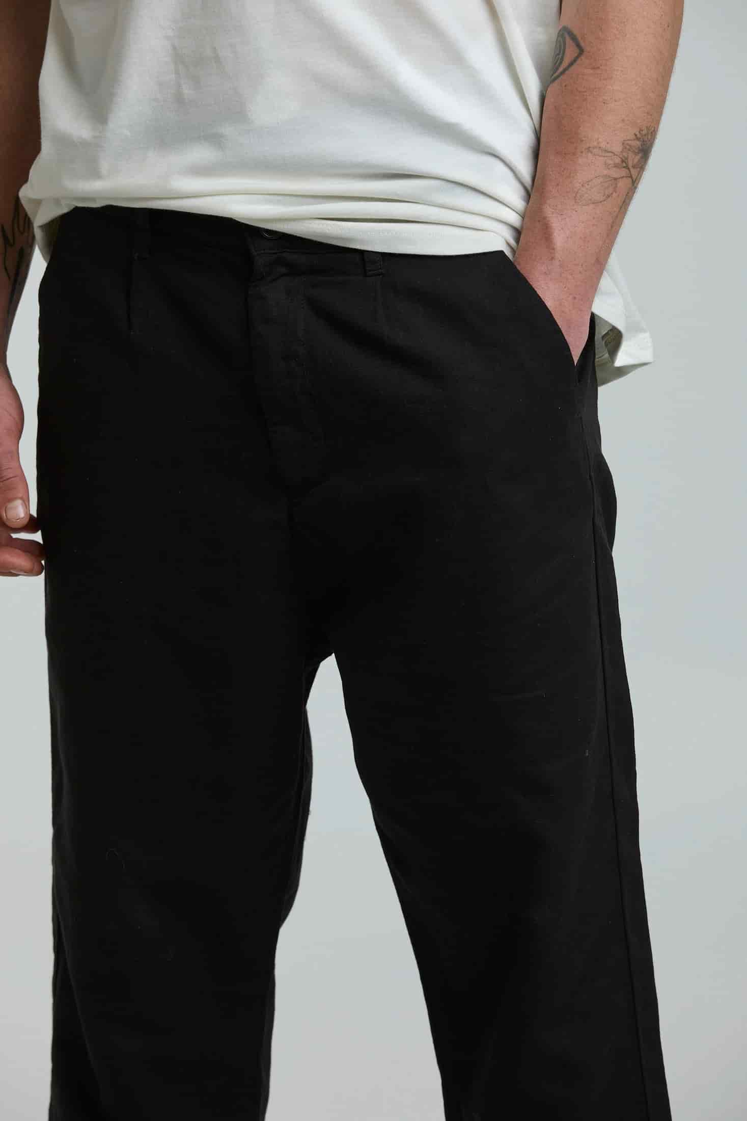 Pantalón Carrot Negro - miniatura 2