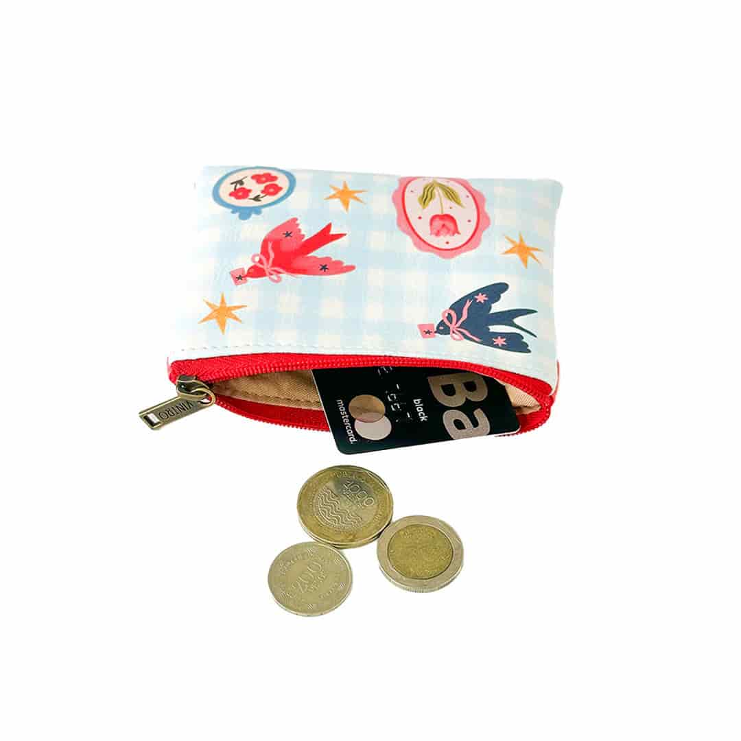 Monedero Básico Para Mujer Estampado Y Rojo Love Is In The Air - miniatura 4