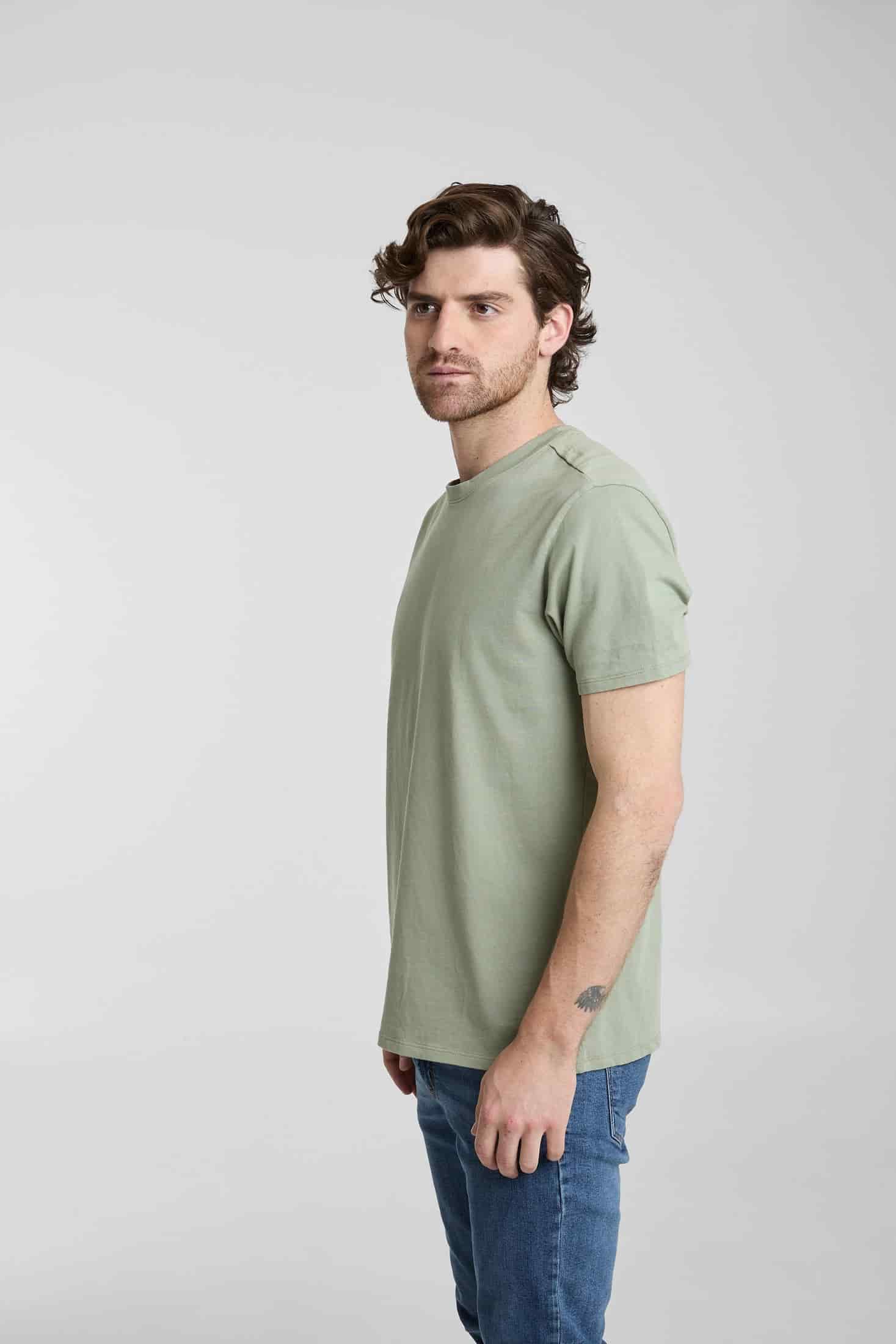 Camiseta básica verde - miniatura 5