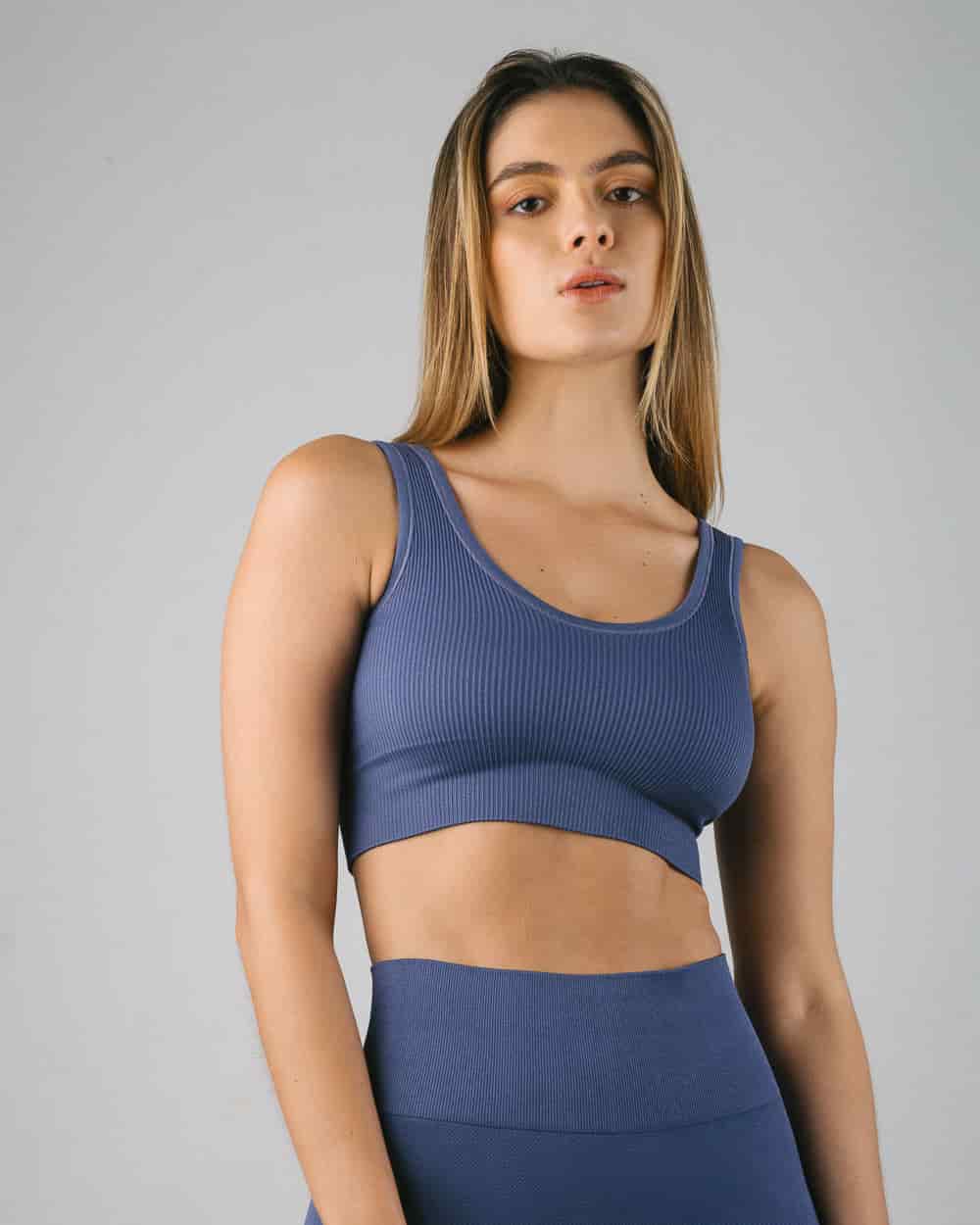 Top Básico Unicolor - miniatura 22