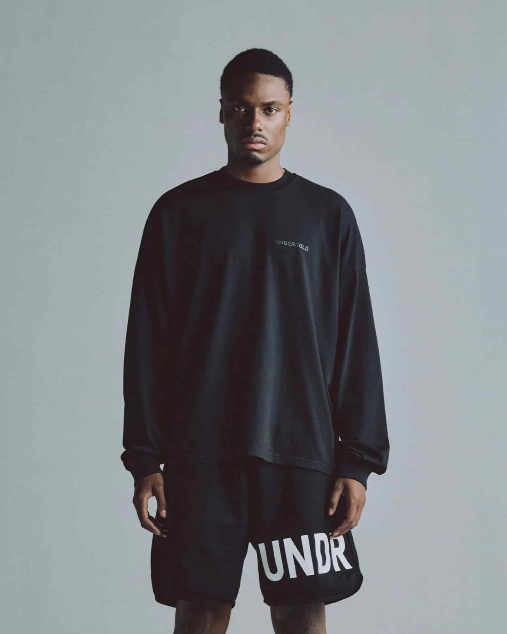 Line Logo Long Sleeve Boxy Fit Tshirt Black - miniatura 2