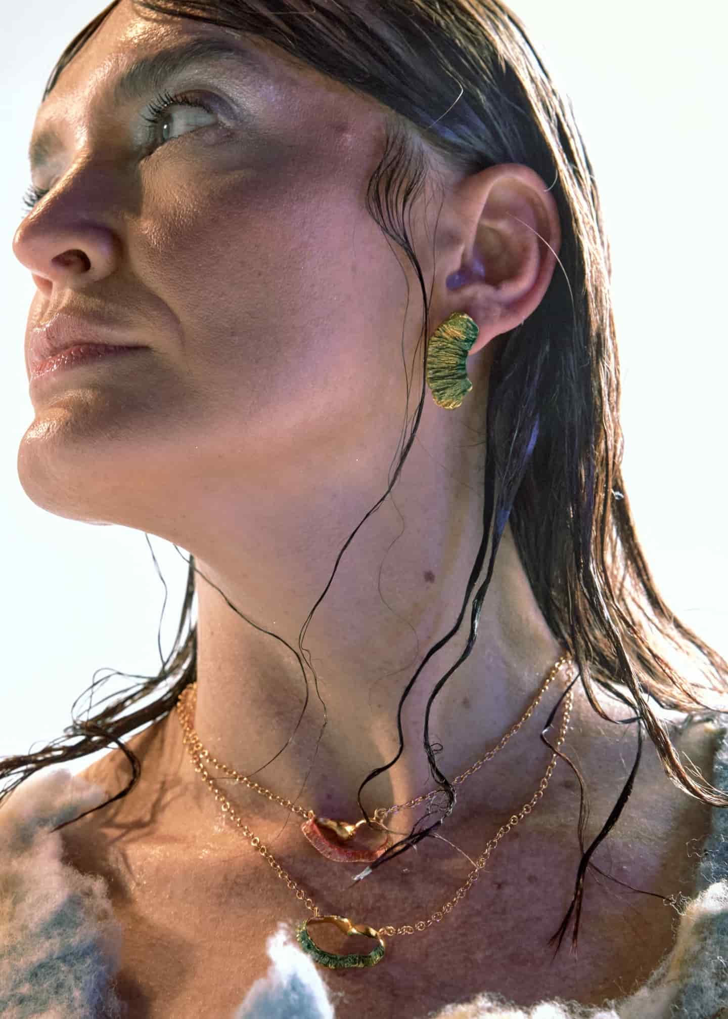 Aretes asimetricos viaje en la oscuridad - miniatura 3