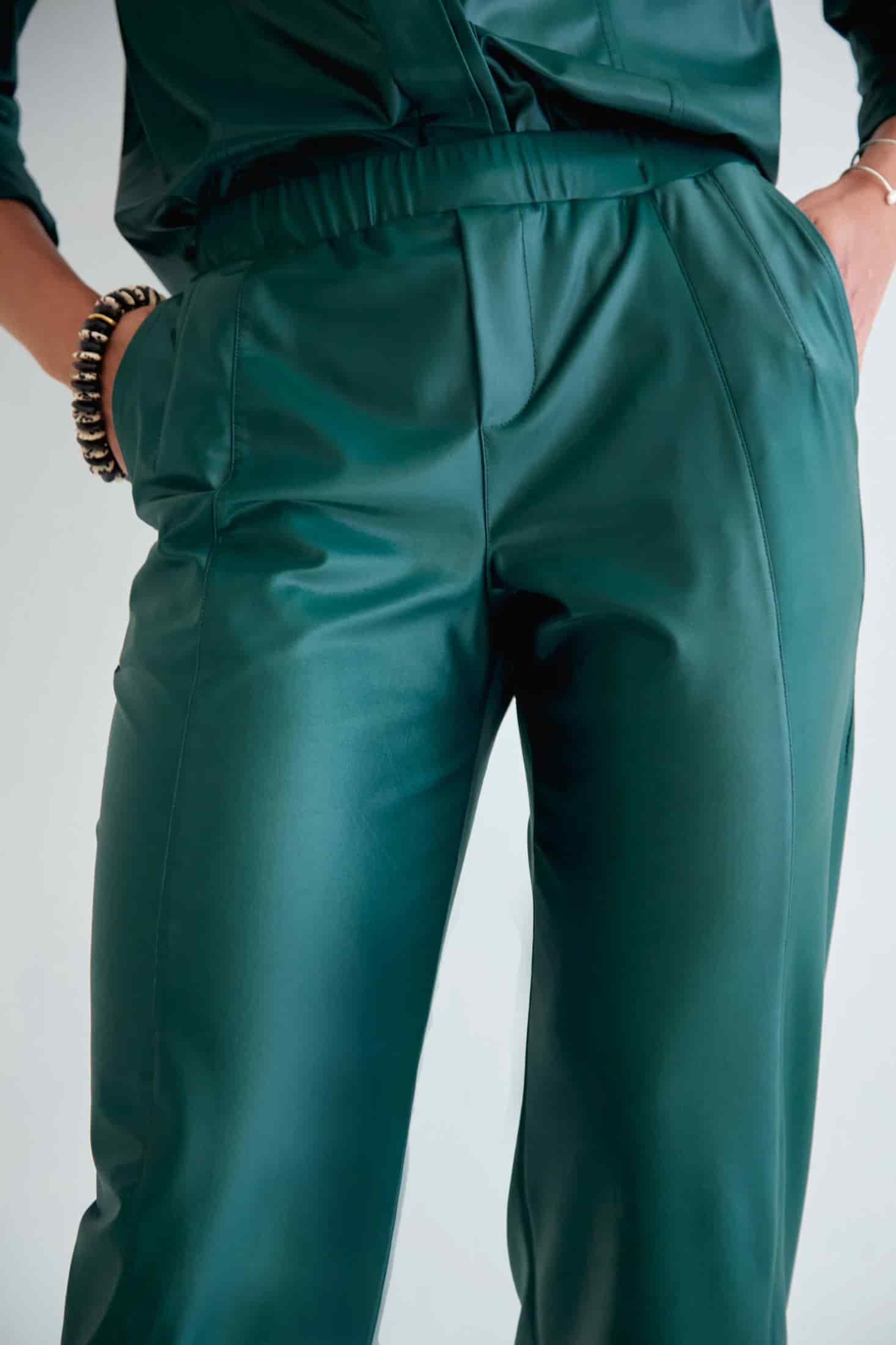 Pantalón Tech Fresh Verde Esmeralda RELÚCIDO - miniatura 3