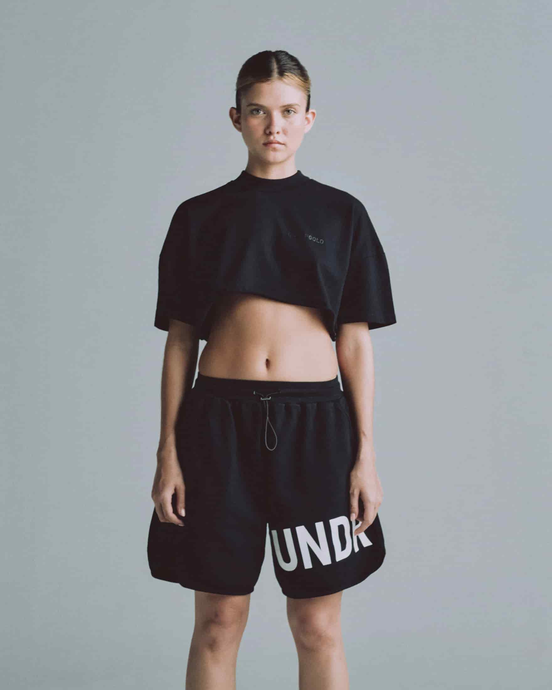 Line Logo Crop Top Black - miniatura 2