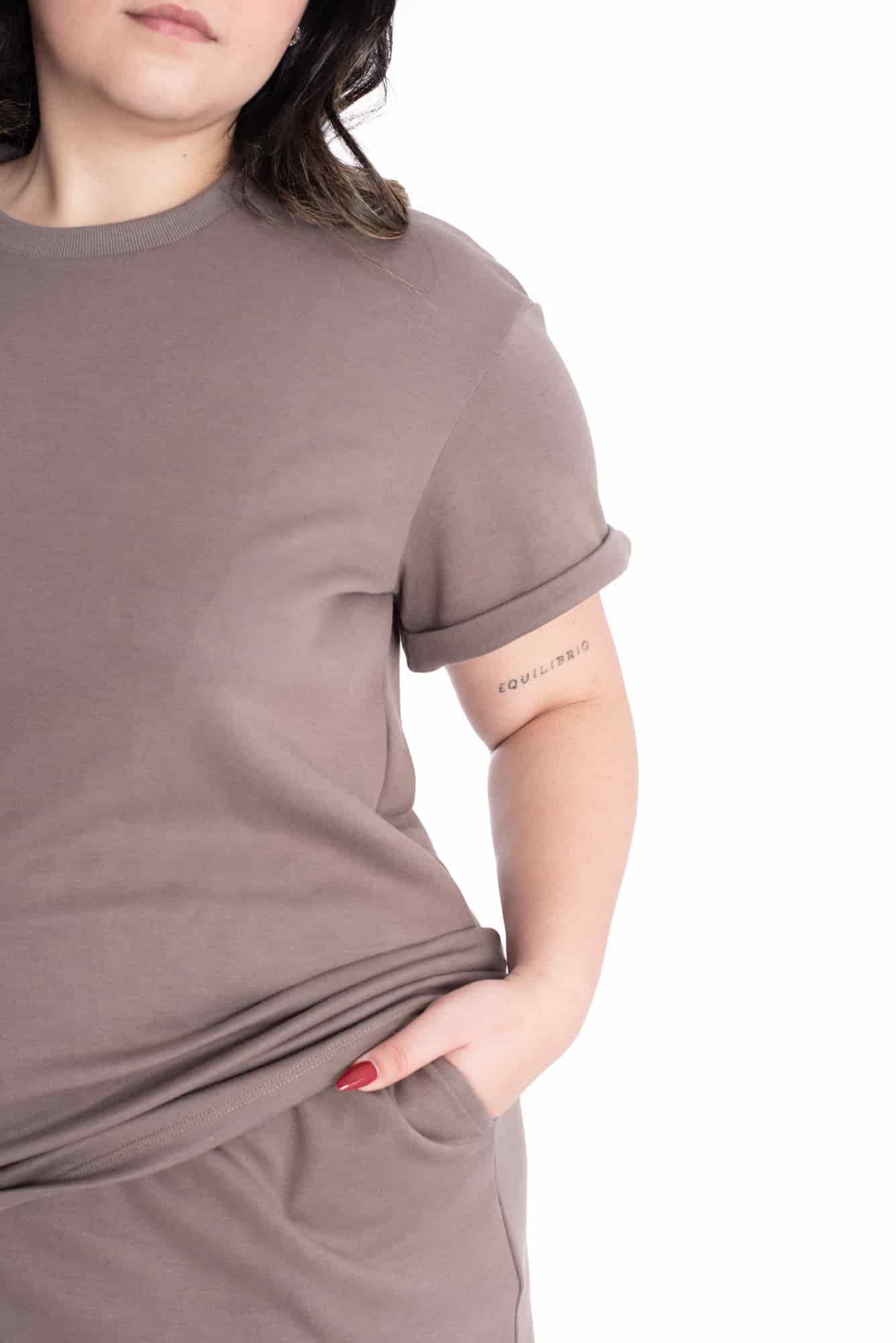 Camiseta Lorena Cocoa Tela Premium - miniatura 10