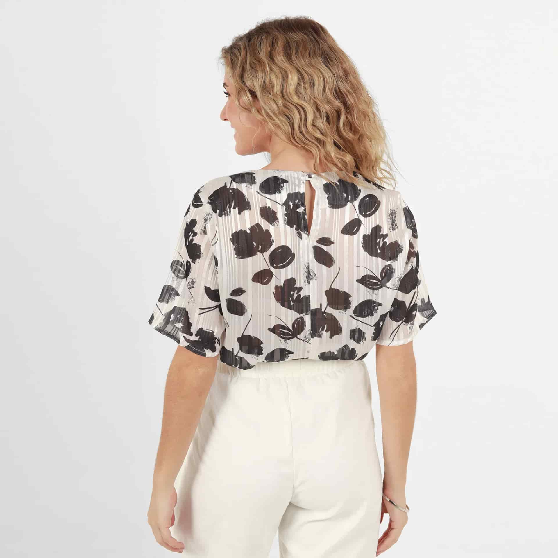 Blusa Cuello Redondo Manga Corta - miniatura 48