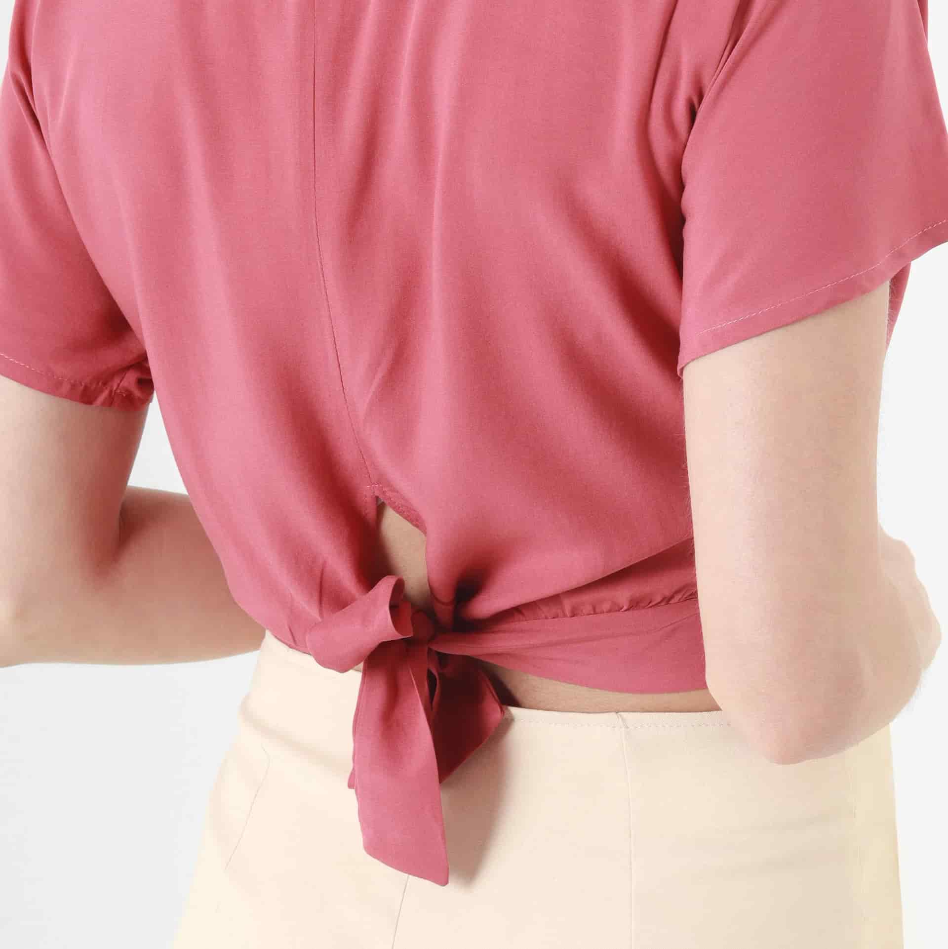 Blusa Cuello  En V Manga Corta - miniatura 2