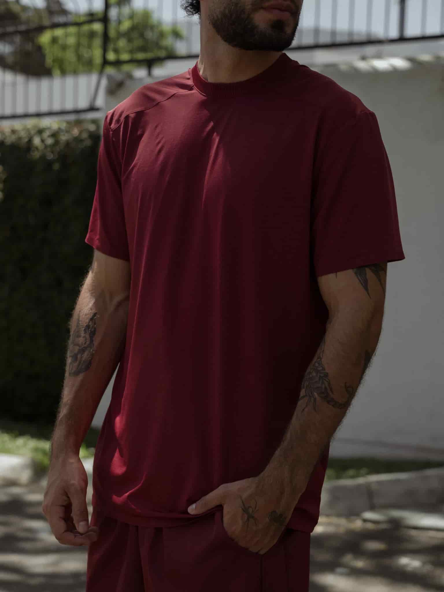 MEN STRUCTURED WORKOUT T-SHIRT - BERRY - miniatura 1