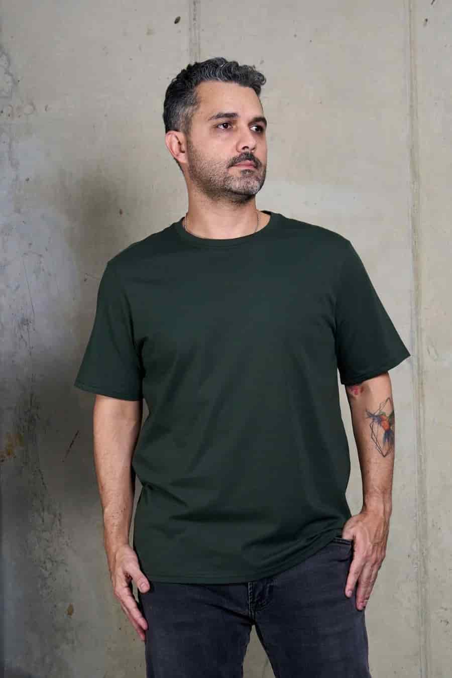 Camiseta Classic 180gr Verde Militar - miniatura 1