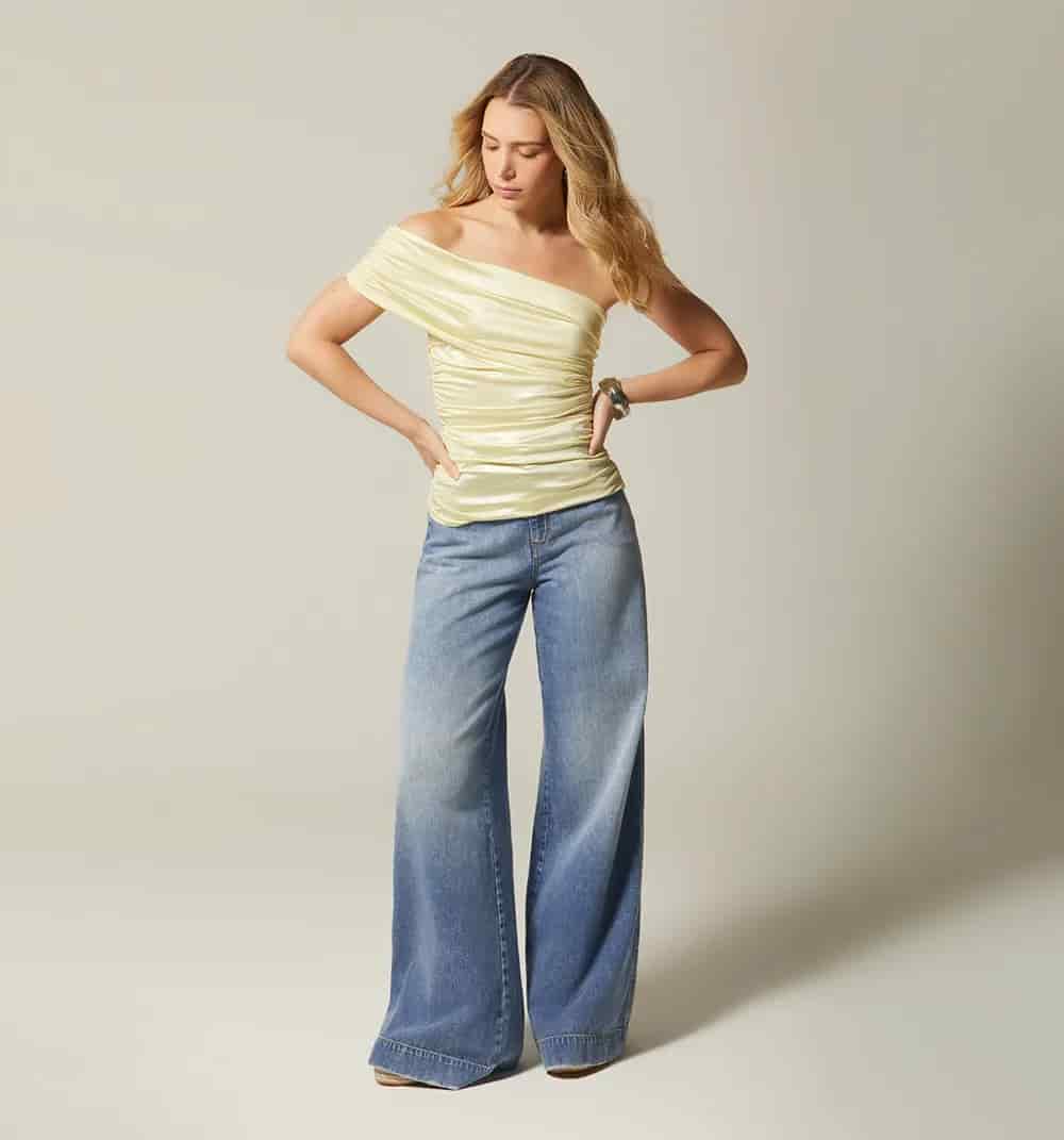 Blusa hombros descubiertos - miniatura 5