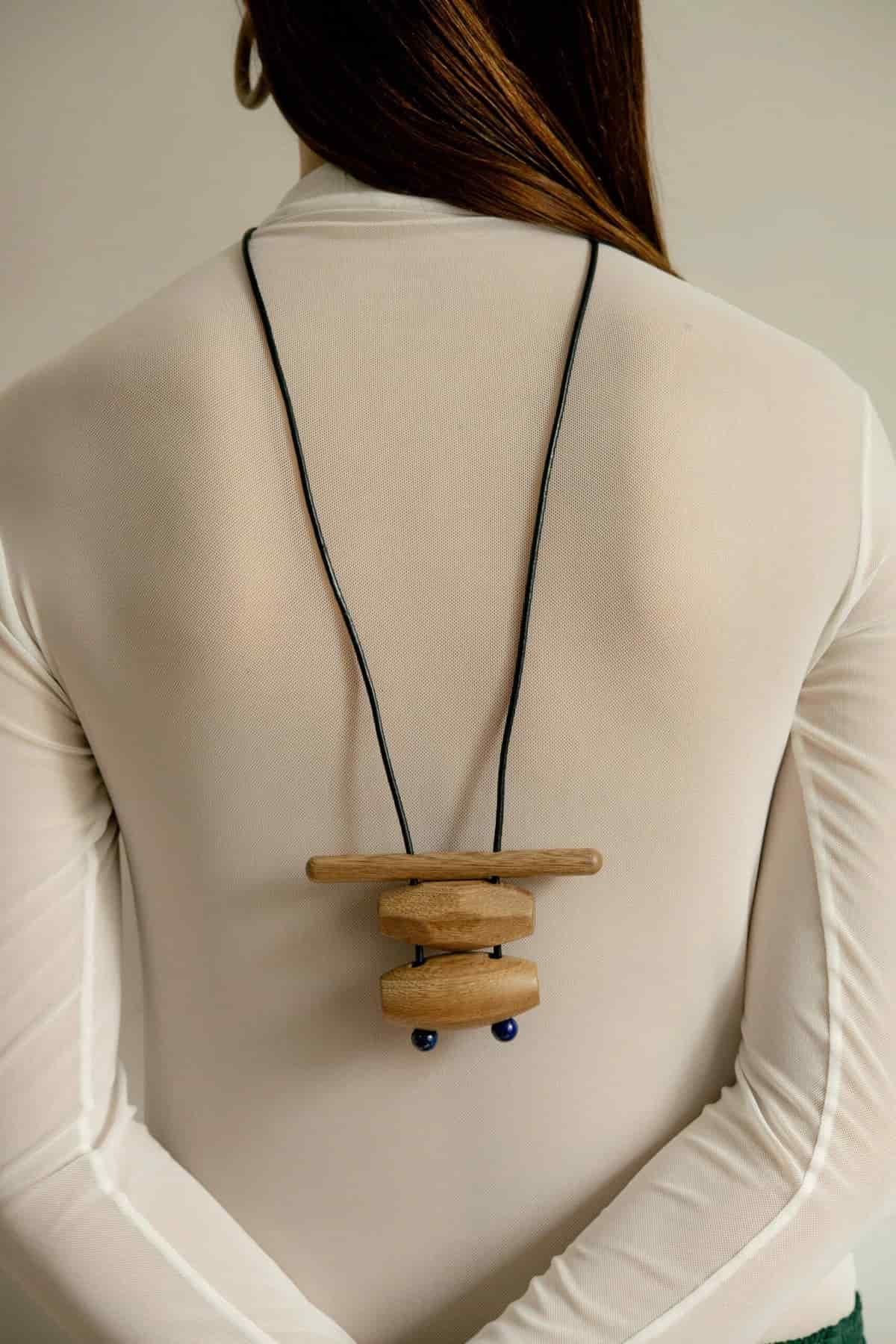 Fang Necklace - miniatura 3
