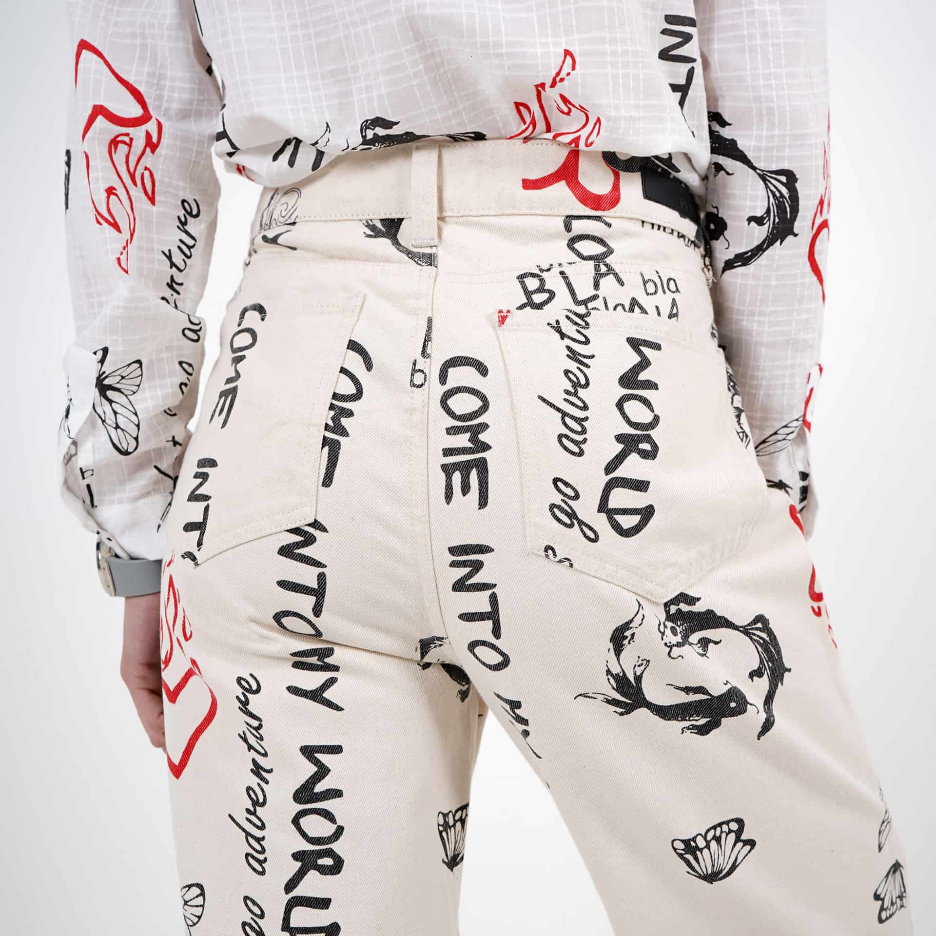 Pantalón estampado textos bota recta - miniatura 8