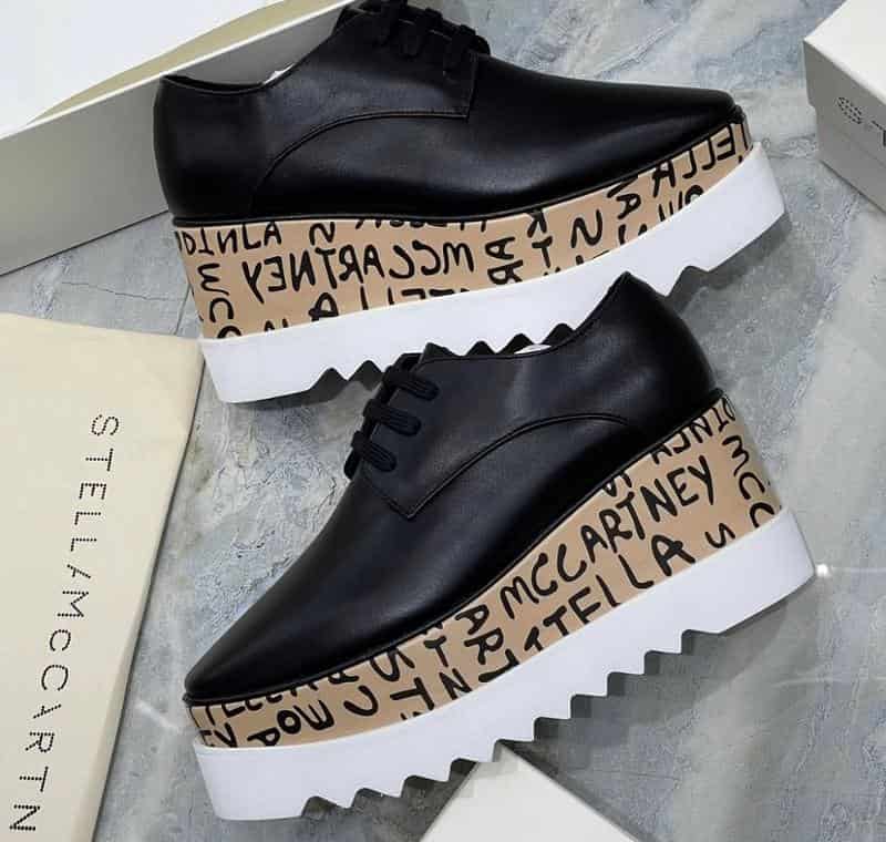 STELLA MCCARTNEY LETRAS EN NEGRO - miniatura 1