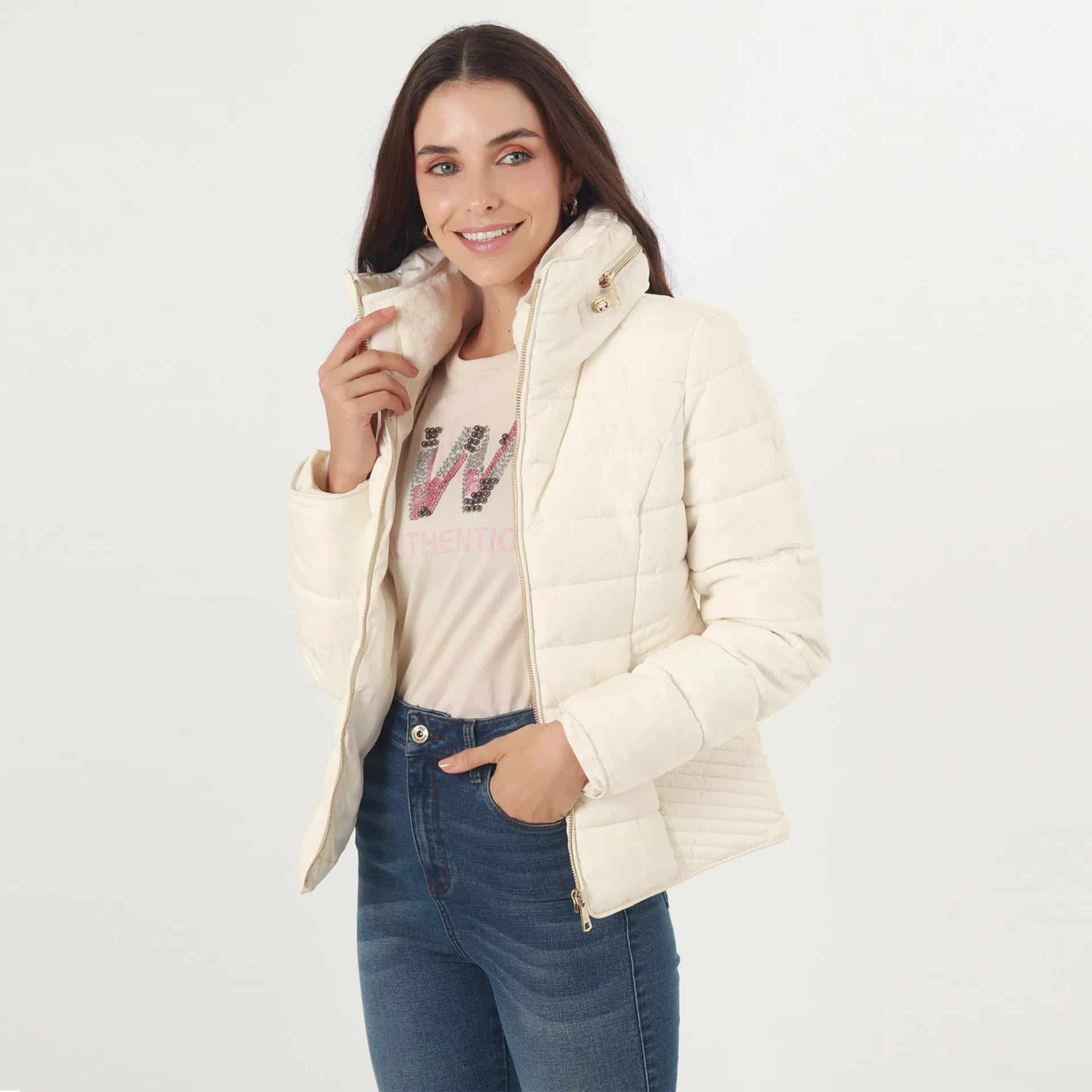 Chaqueta acolchada cuello alto con capucha interna - miniatura 43