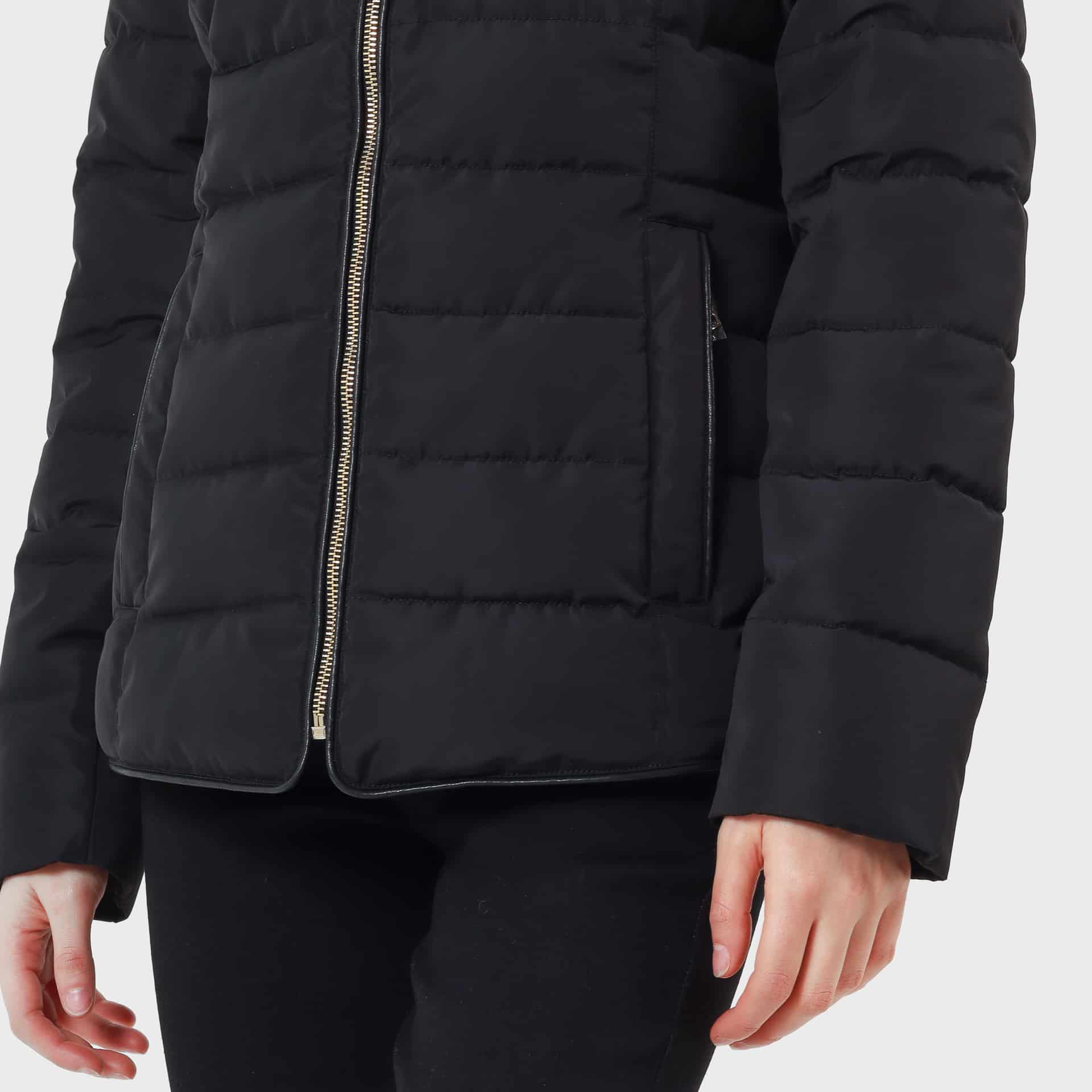 Chaqueta acolchada cuello alto con capucha interna - miniatura 21