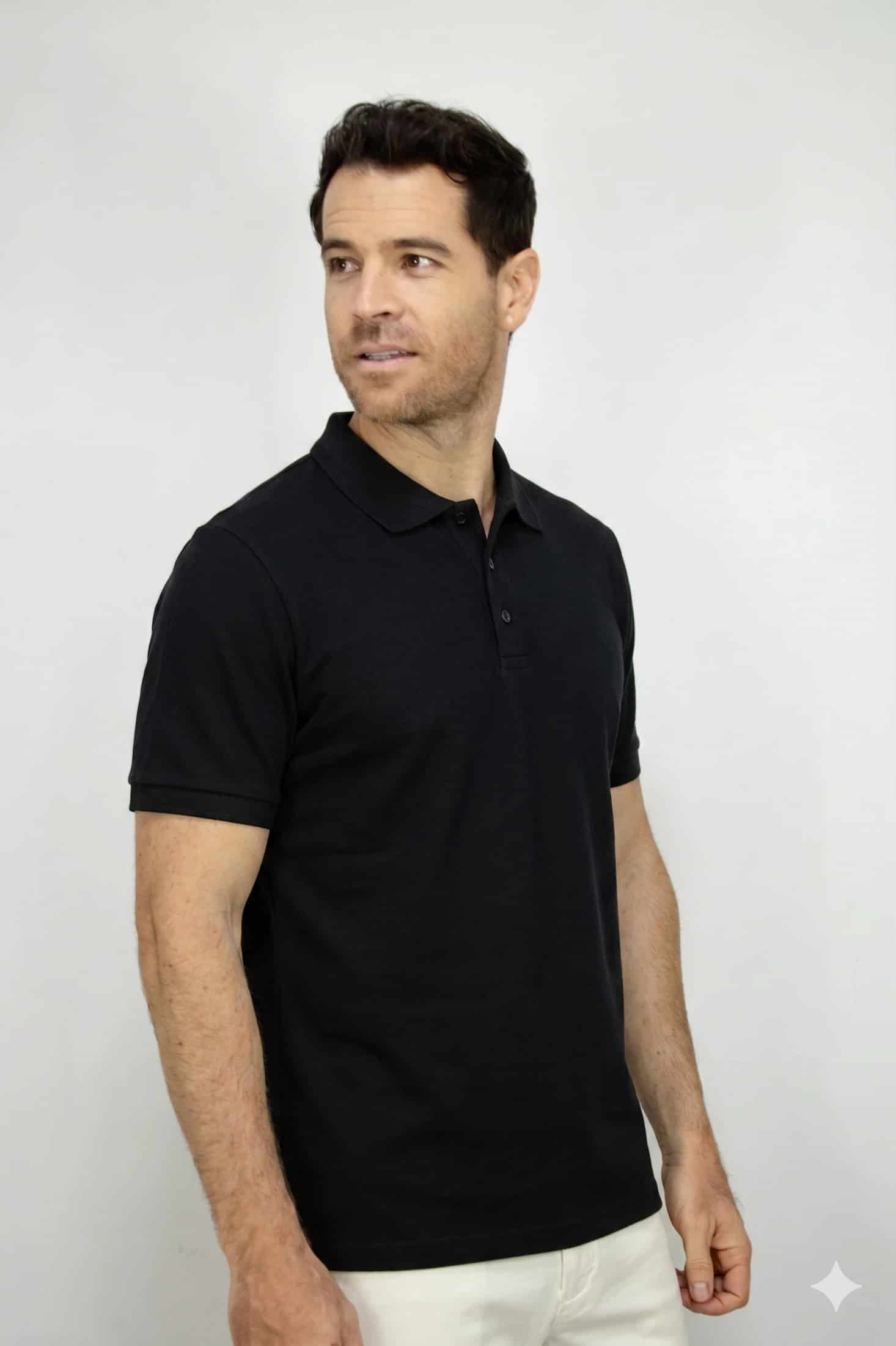 Polo Deportiva Negra Para Hombre - miniatura 2