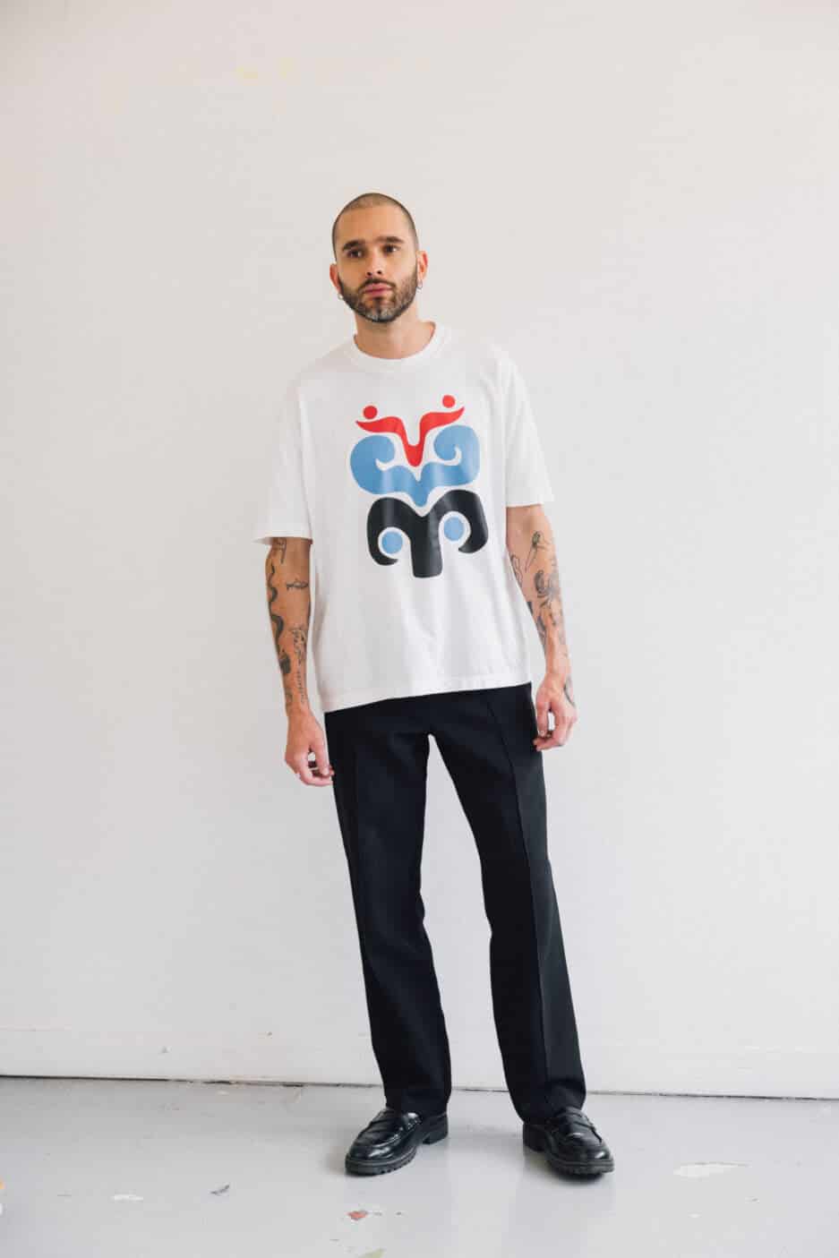 T-shirt Oversize Flor-Mariposa - miniatura 2