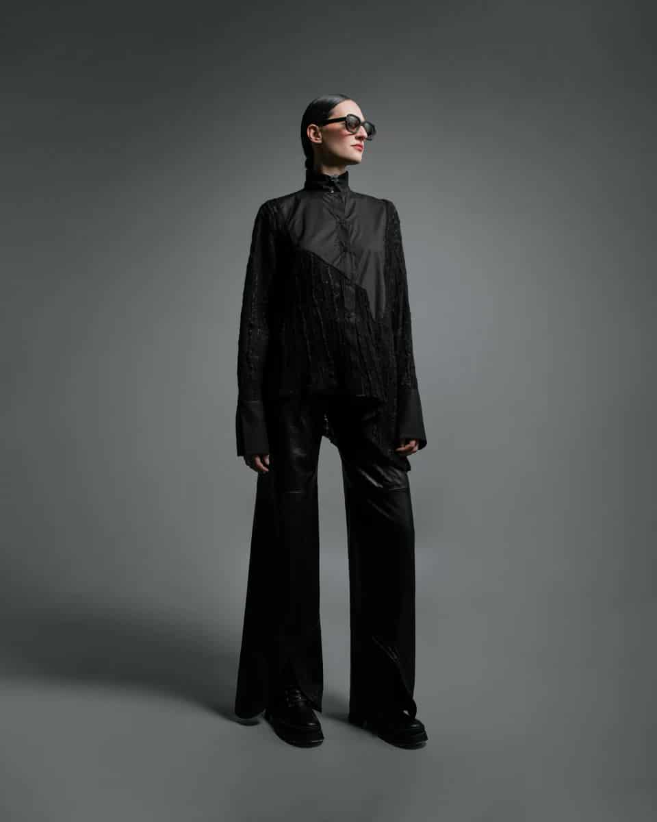 LEATHER CURVED CUT OUT BOOT TROUSERS - miniatura 3