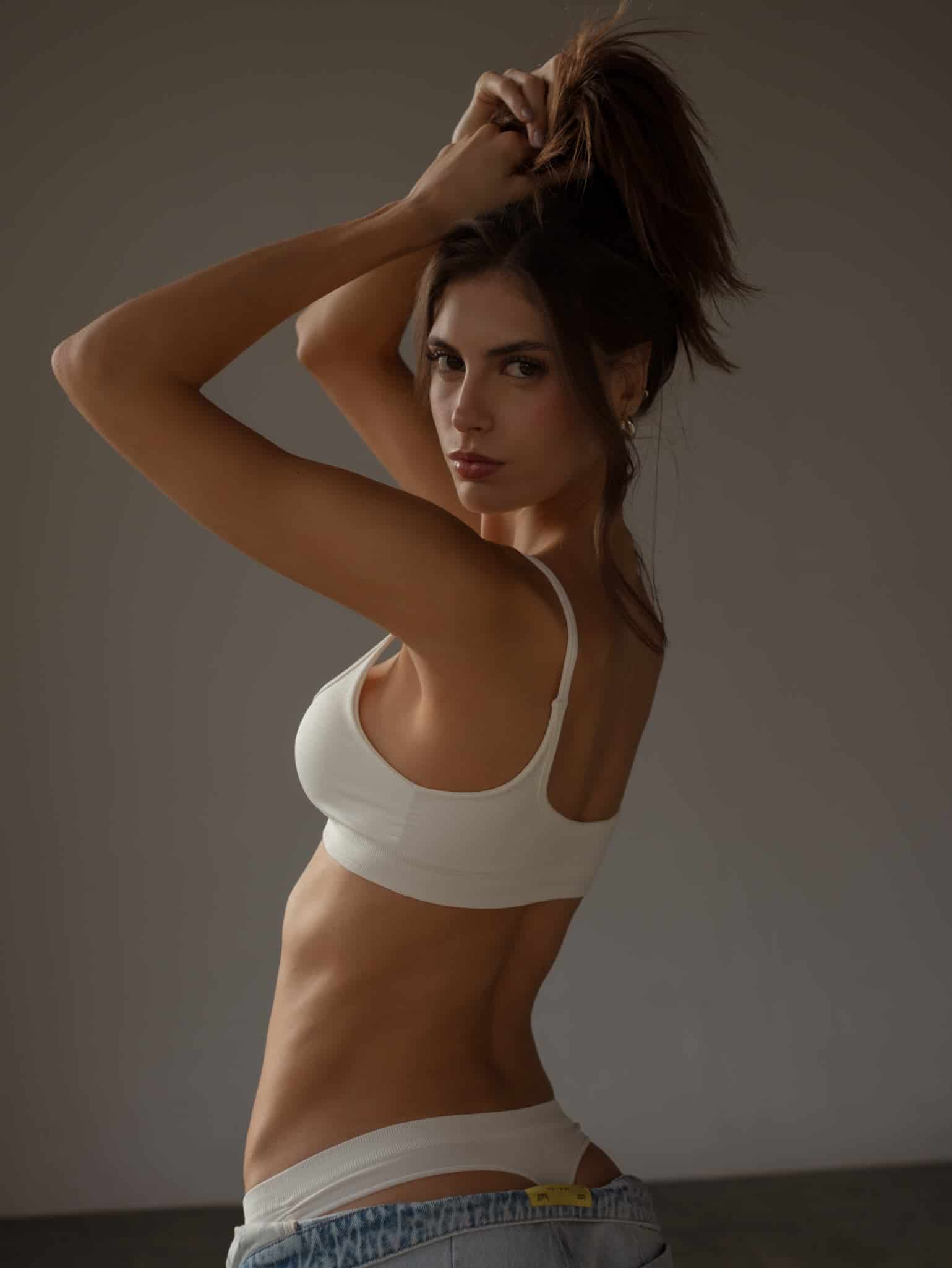 STRETCHY SEAMLESS THONG - SOFT WHITE - miniatura 4