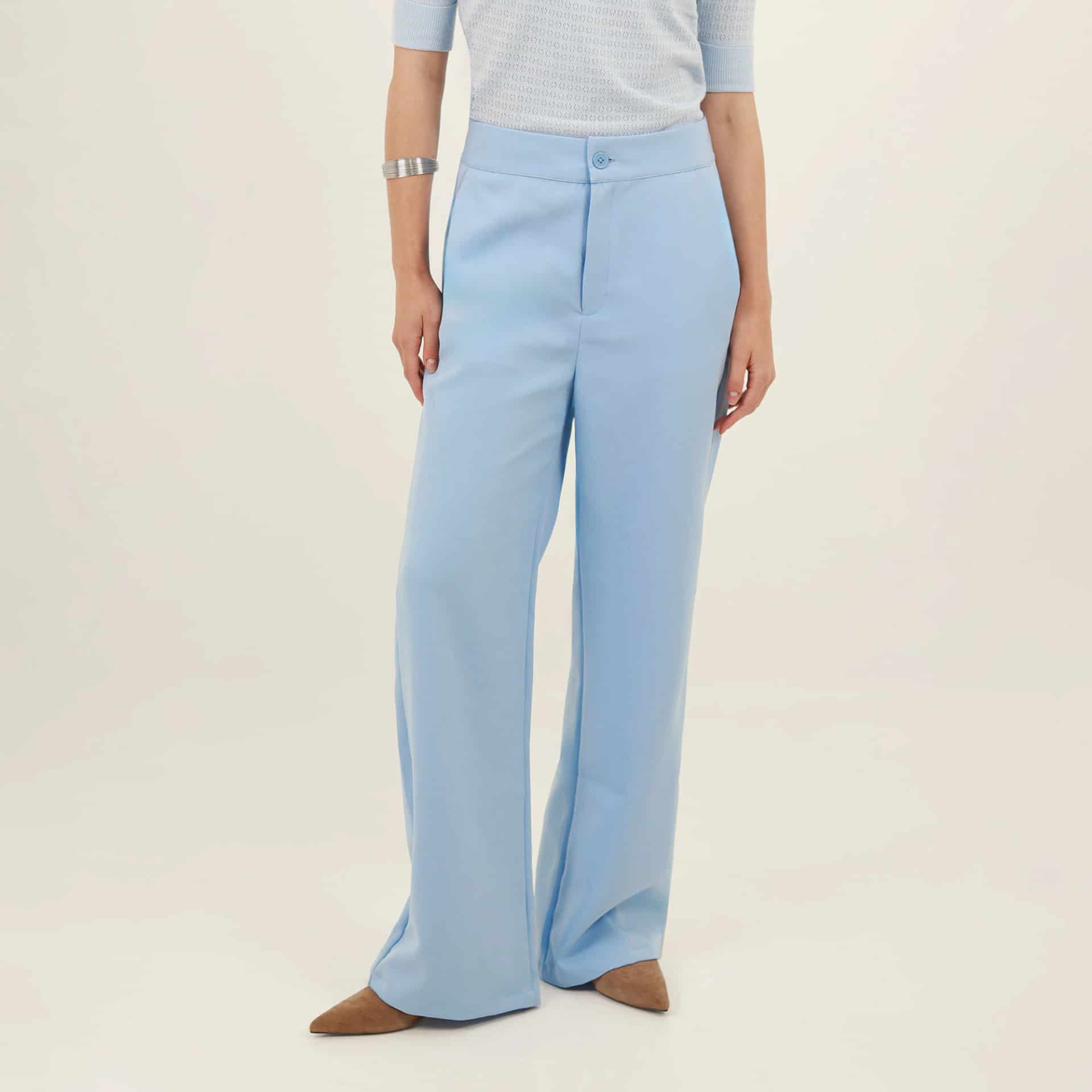 Pantalón bota recta clasico con bolsillos de ribete - miniatura 3