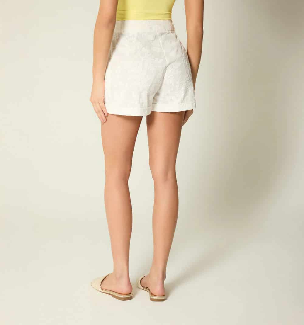 Short bolsillos con boton - miniatura 4