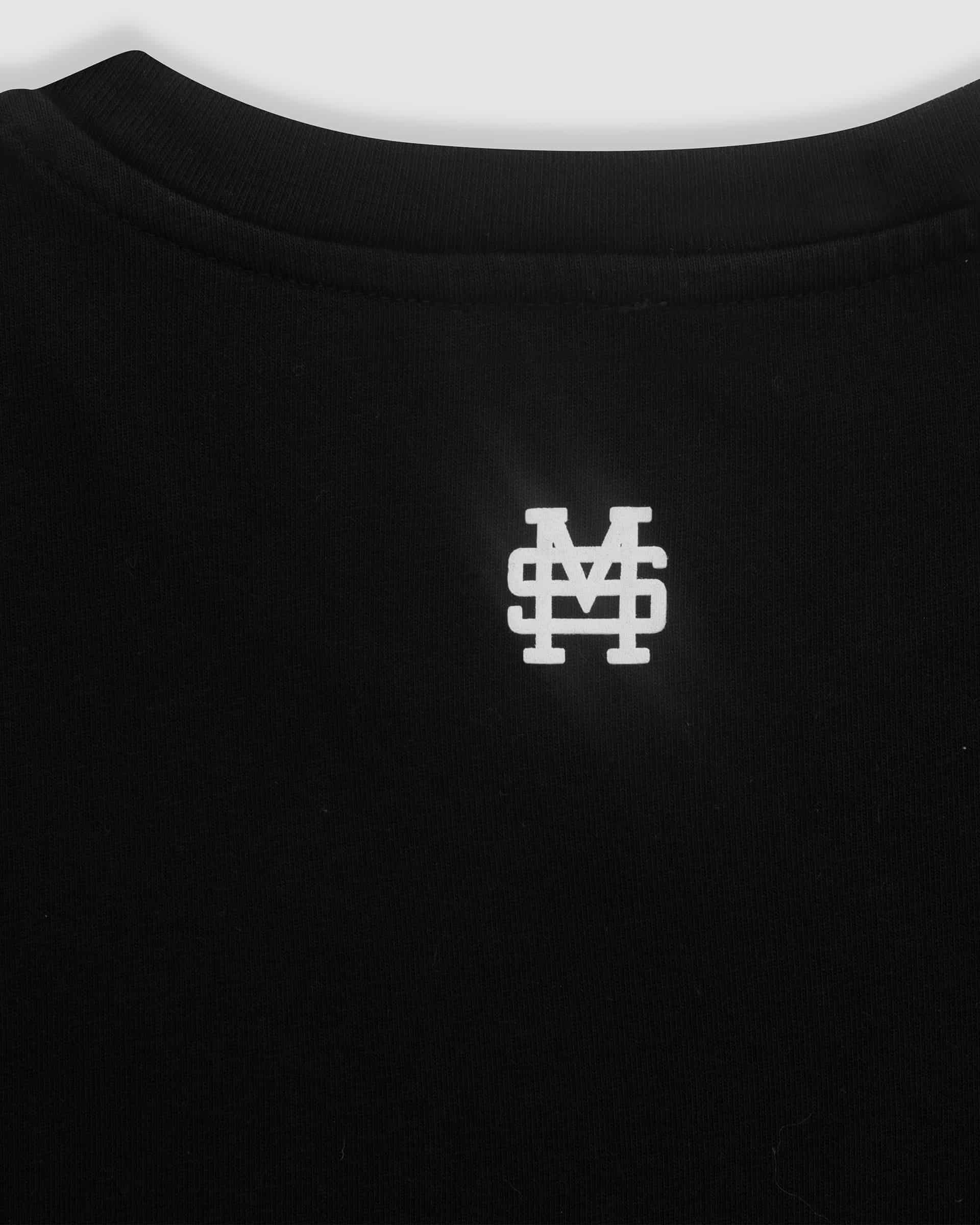 Camiseta Boxy Fit Básica V2 - Negro Oscuro - miniatura 5