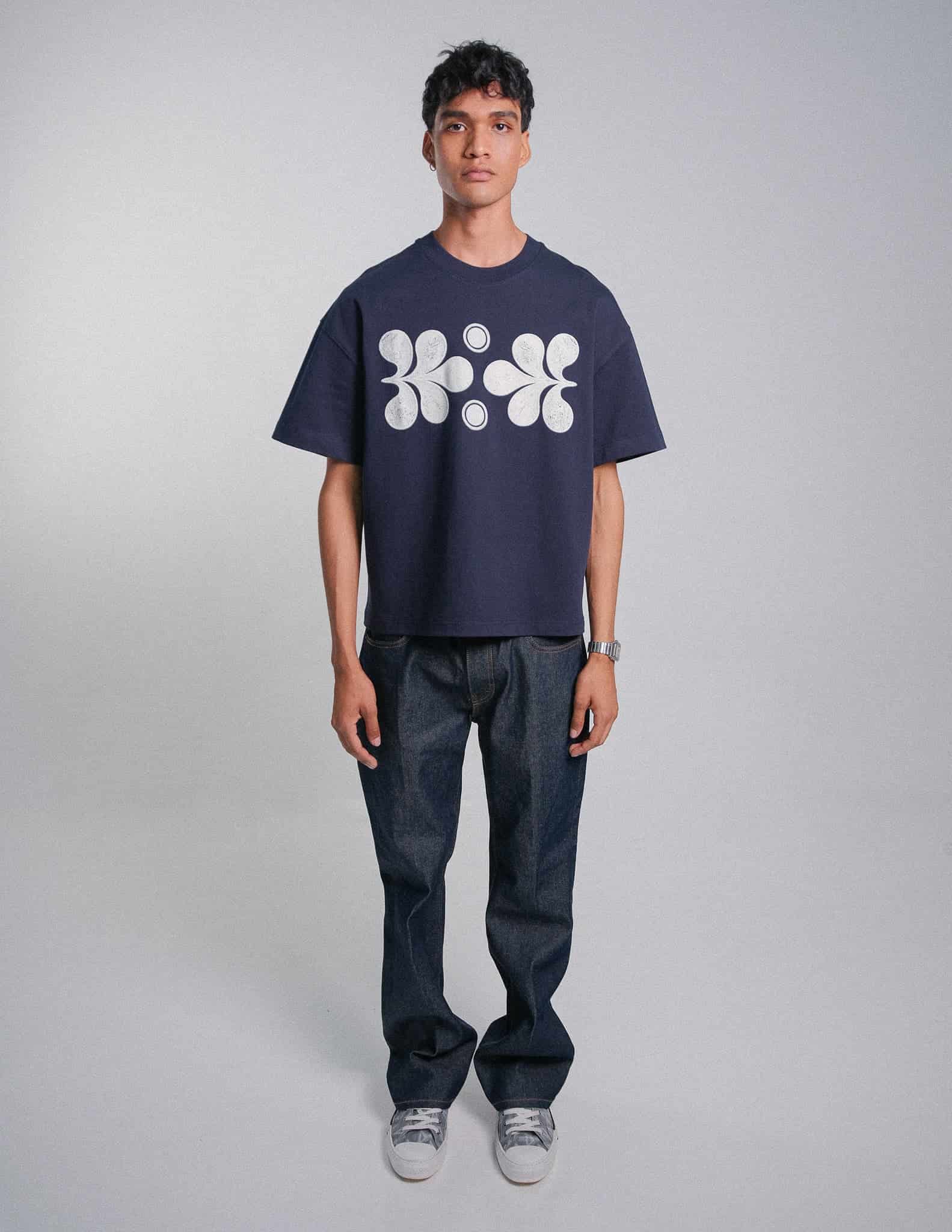 Camiseta floreciendo azul - miniatura 3