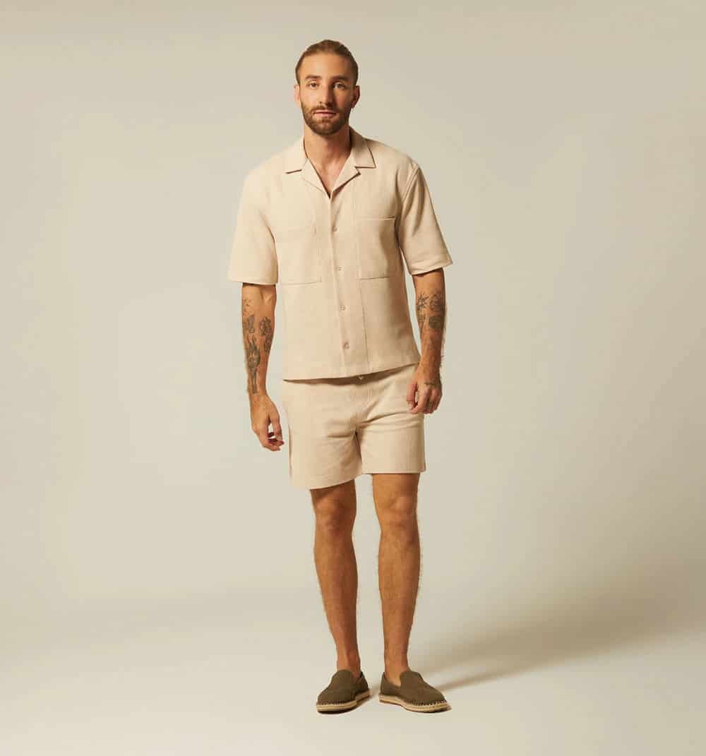 Camisa resort para hombre - miniatura 1