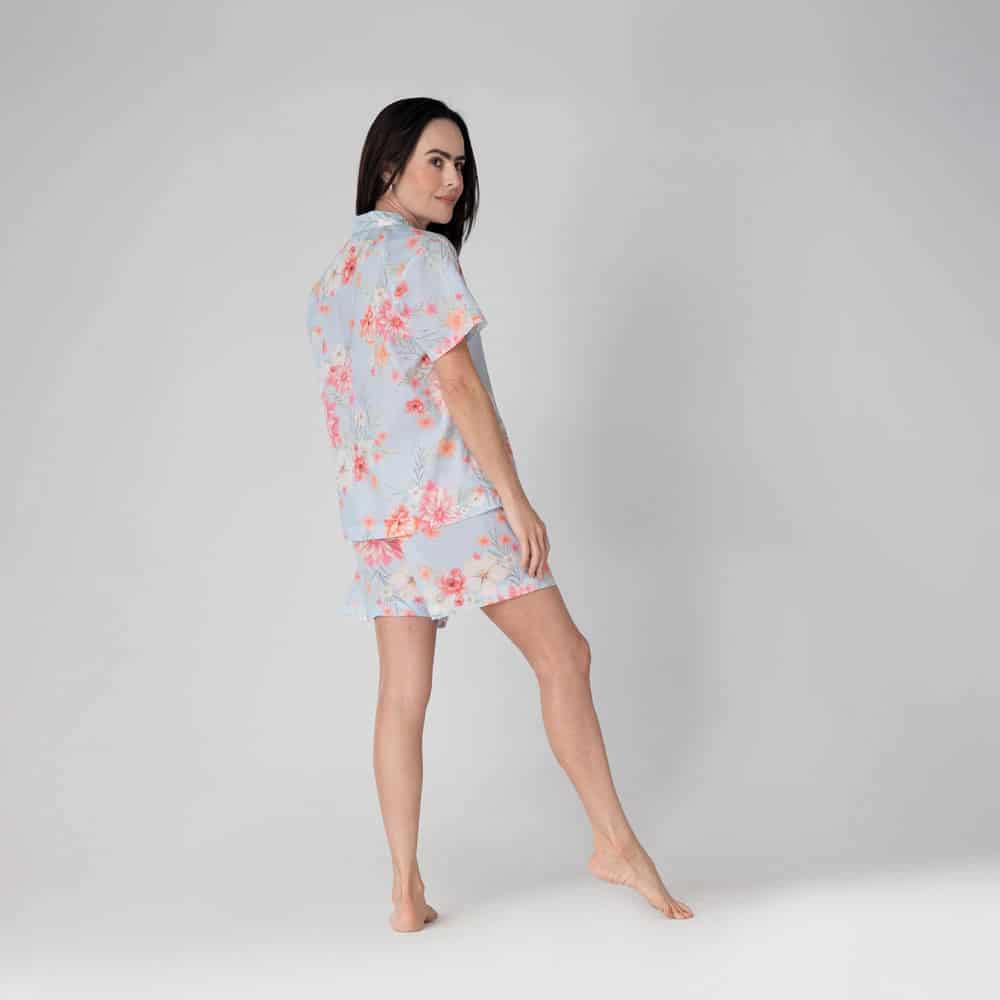 Conjunto de Pijama Short Flores. - miniatura 2