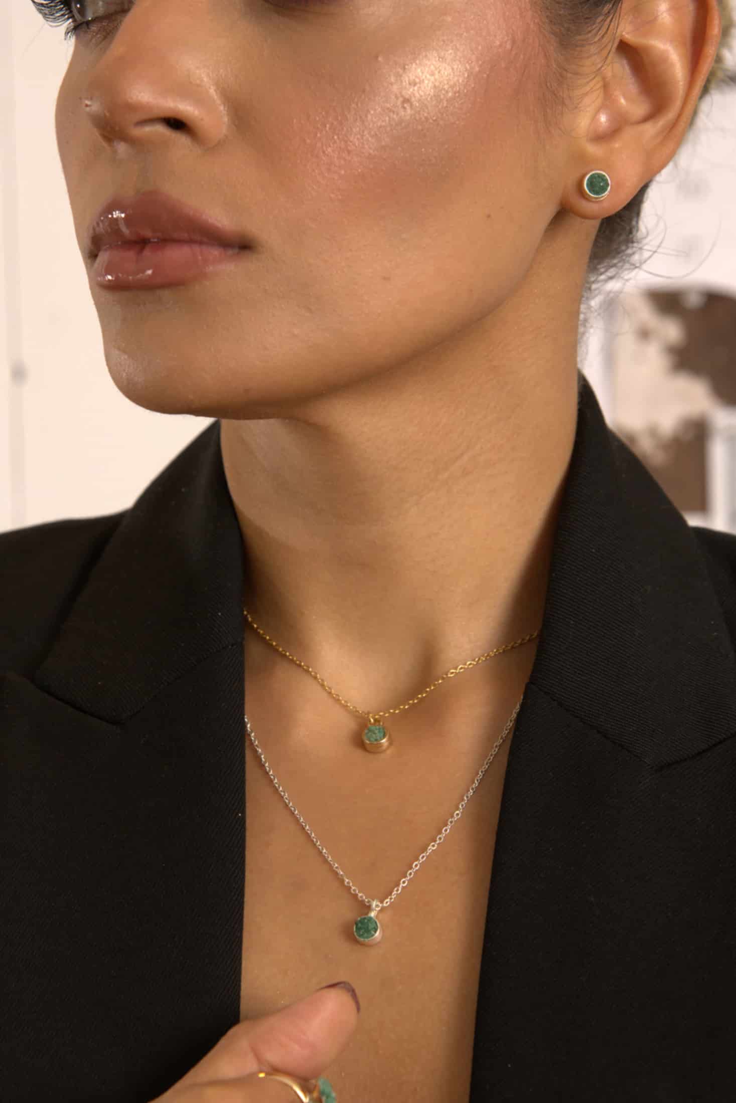 Aretes Topo Centro Esencial Plateado - miniatura 5