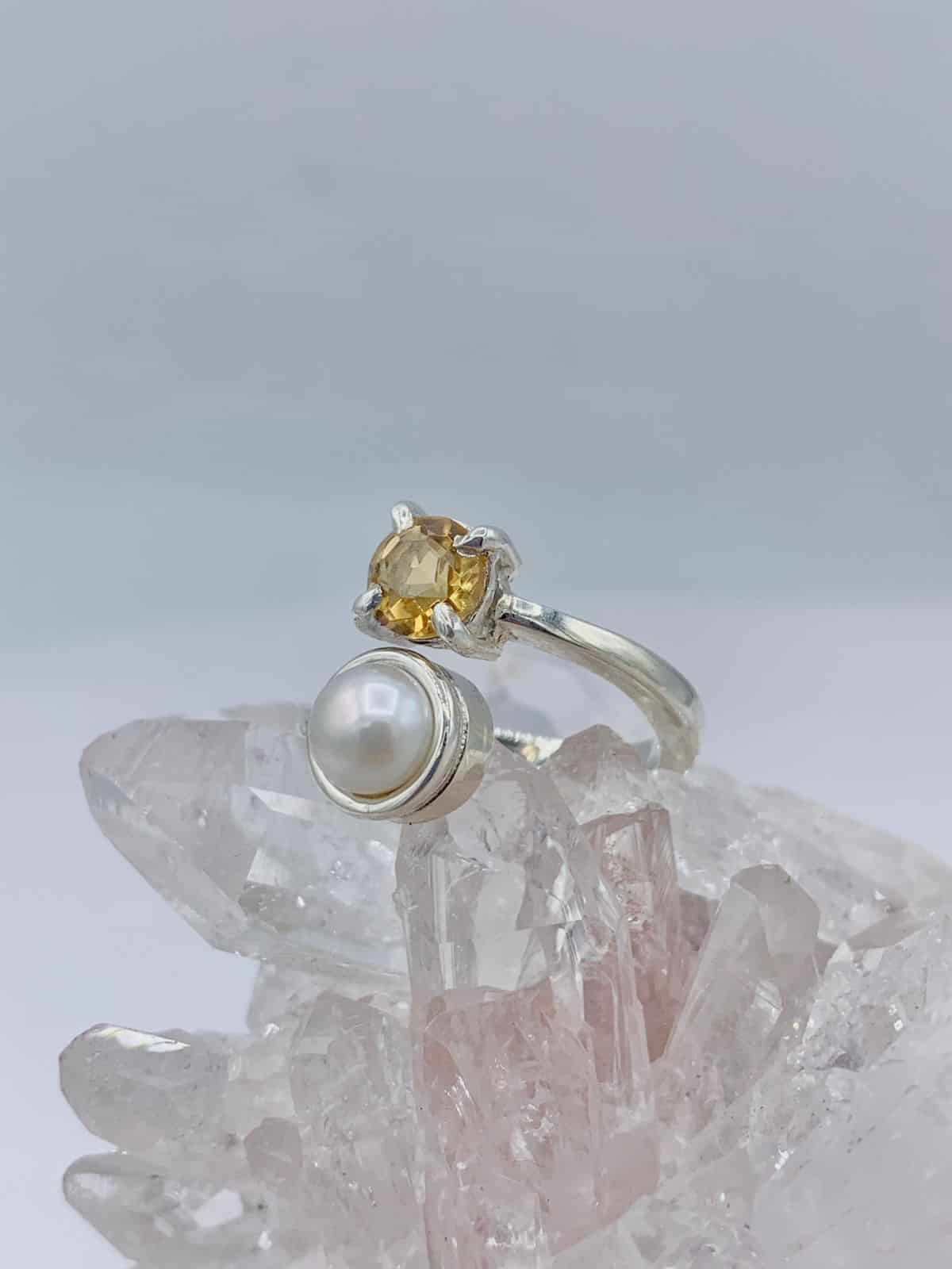 Anillo Doble Citrino y Perla mini Colección Armonía Dual - miniatura 1